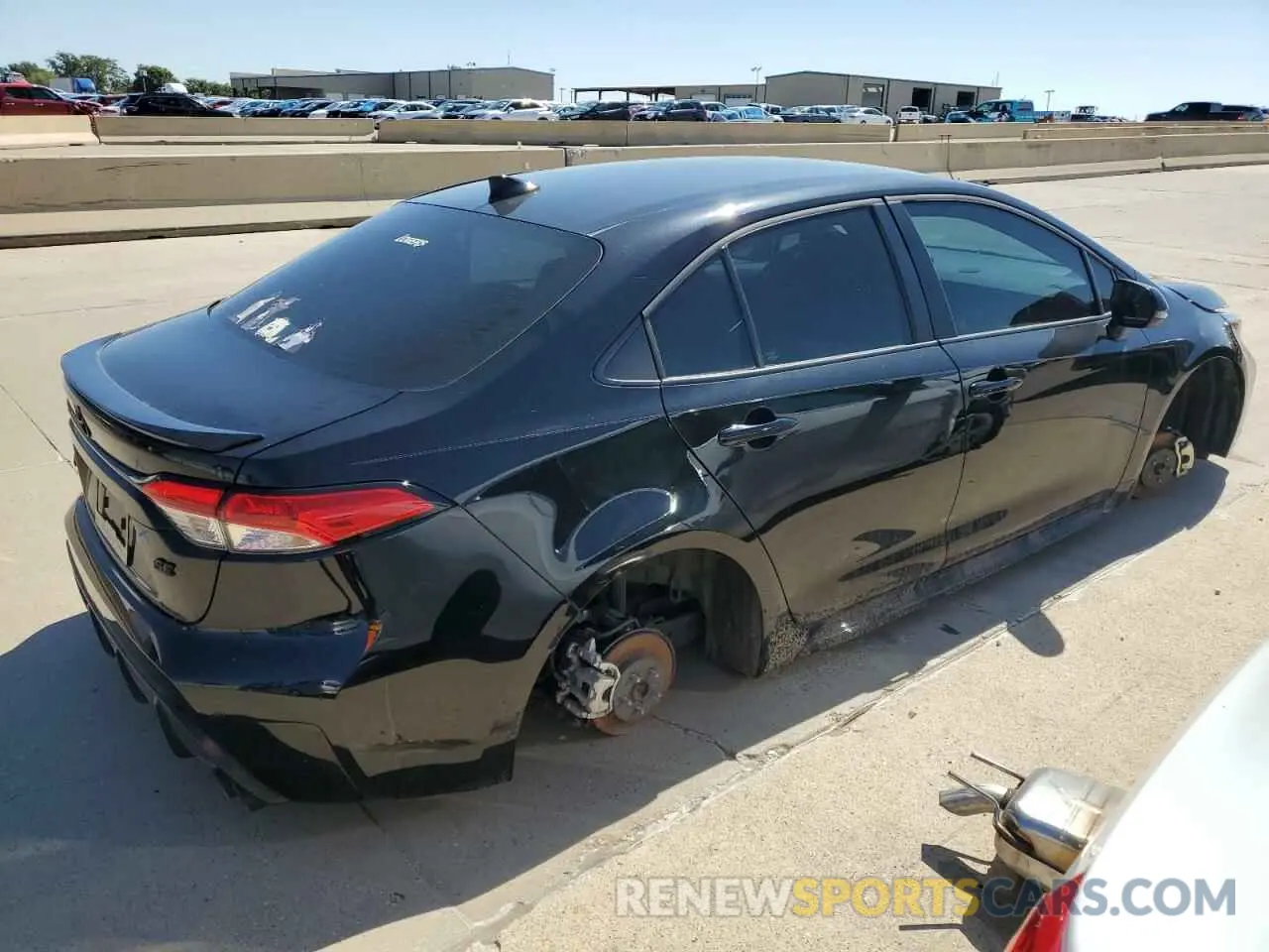 3 Photograph of a damaged car 5YFS4MCE8PP162390 TOYOTA COROLLA 2023