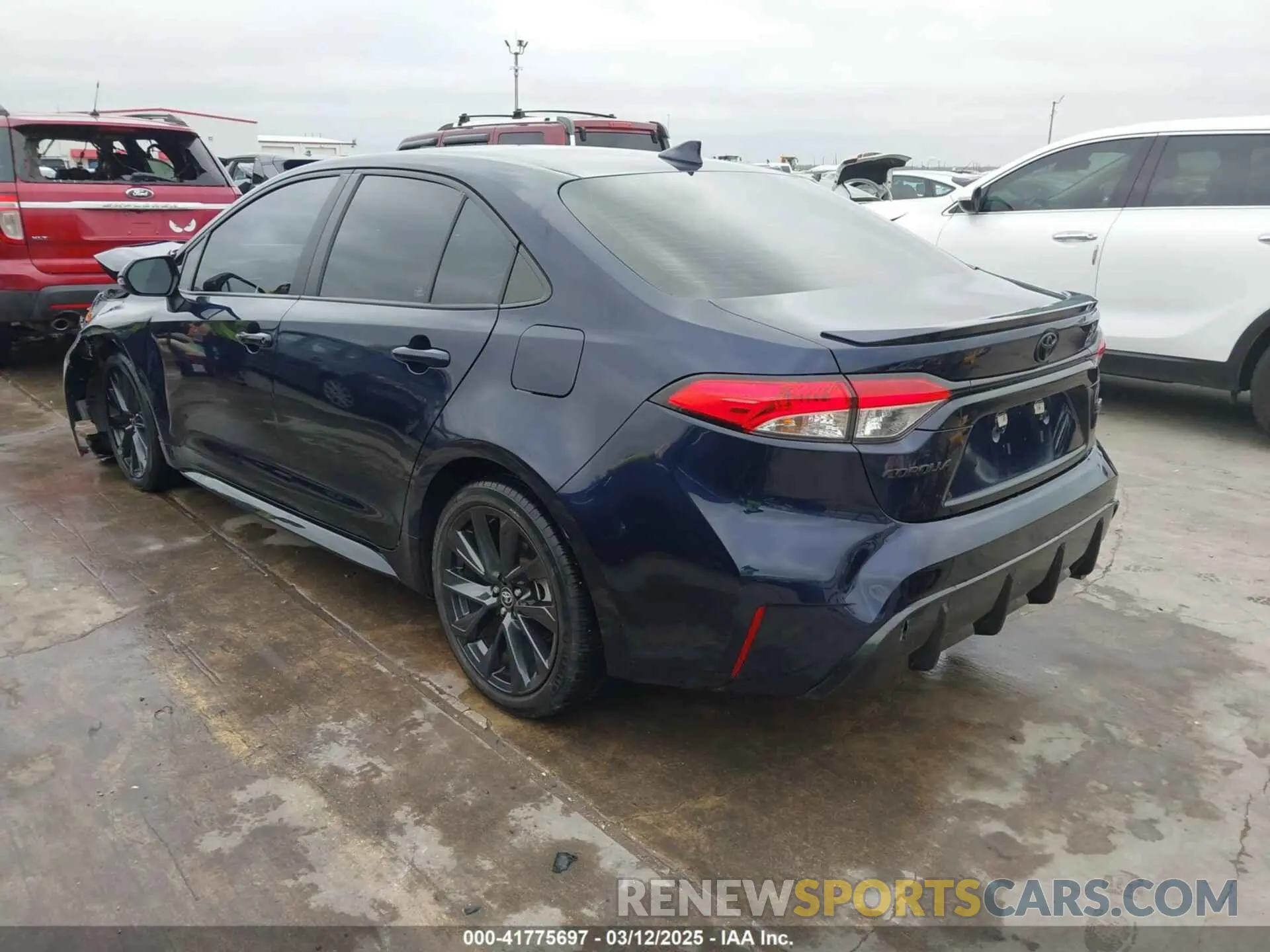 3 Photograph of a damaged car 5YFS4MCE8PP163586 TOYOTA COROLLA 2023