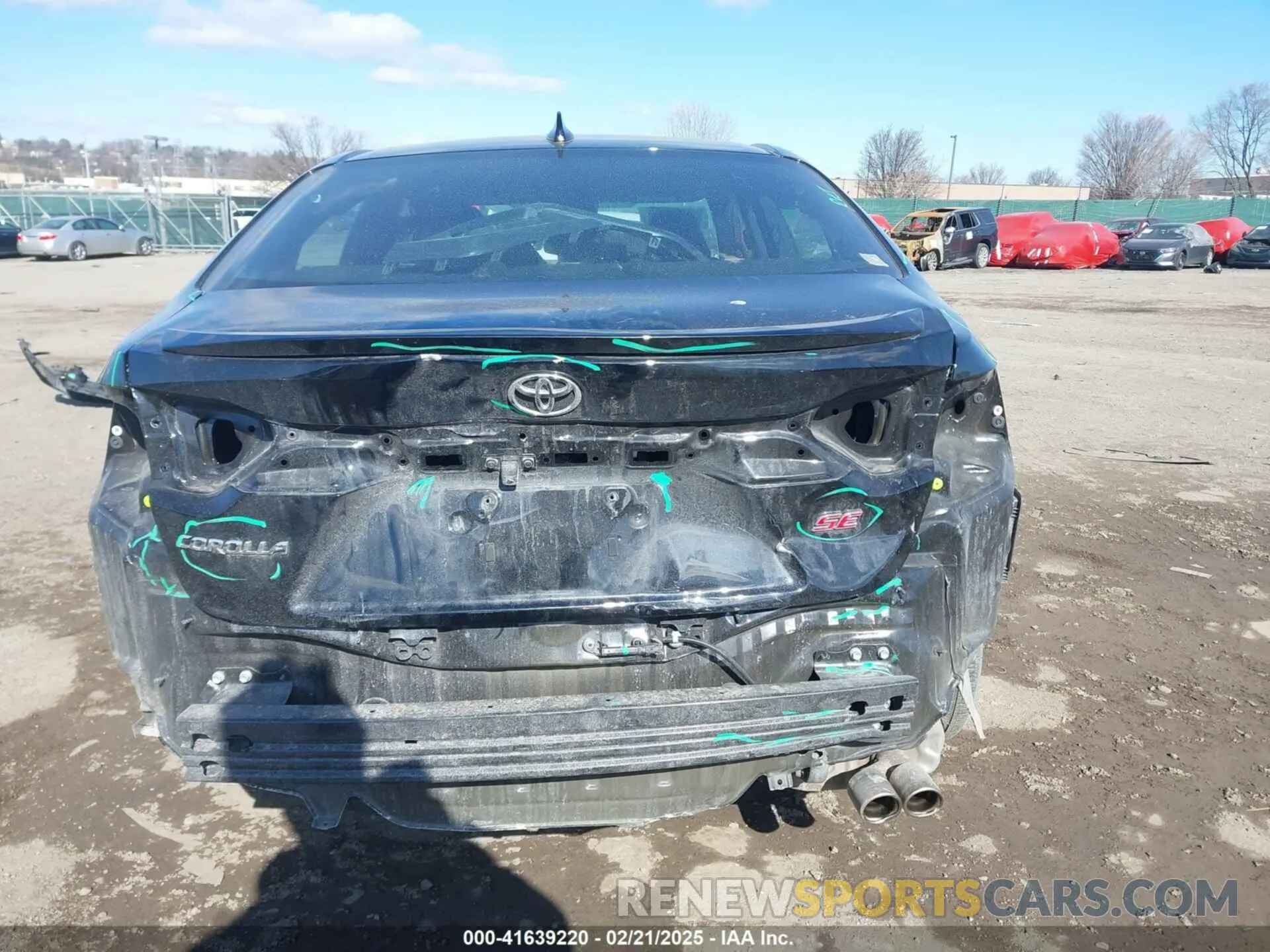 15 Photograph of a damaged car 5YFS4MCE8PP164592 TOYOTA COROLLA 2023