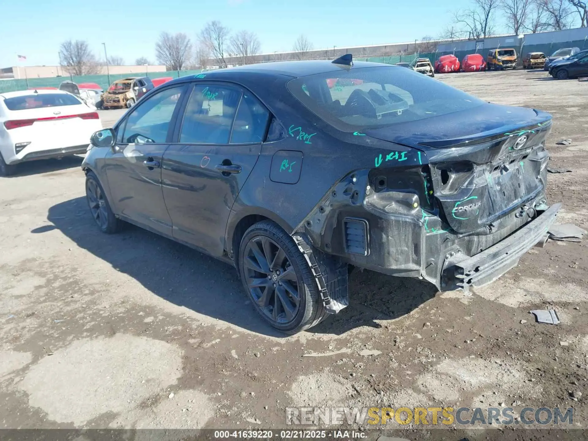3 Photograph of a damaged car 5YFS4MCE8PP164592 TOYOTA COROLLA 2023