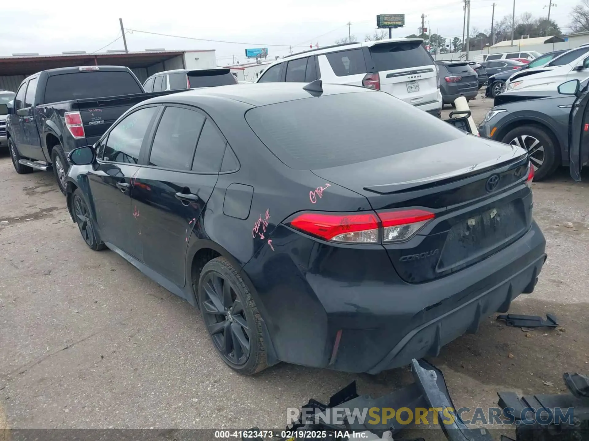 3 Photograph of a damaged car 5YFS4MCE9PP156596 TOYOTA COROLLA 2023