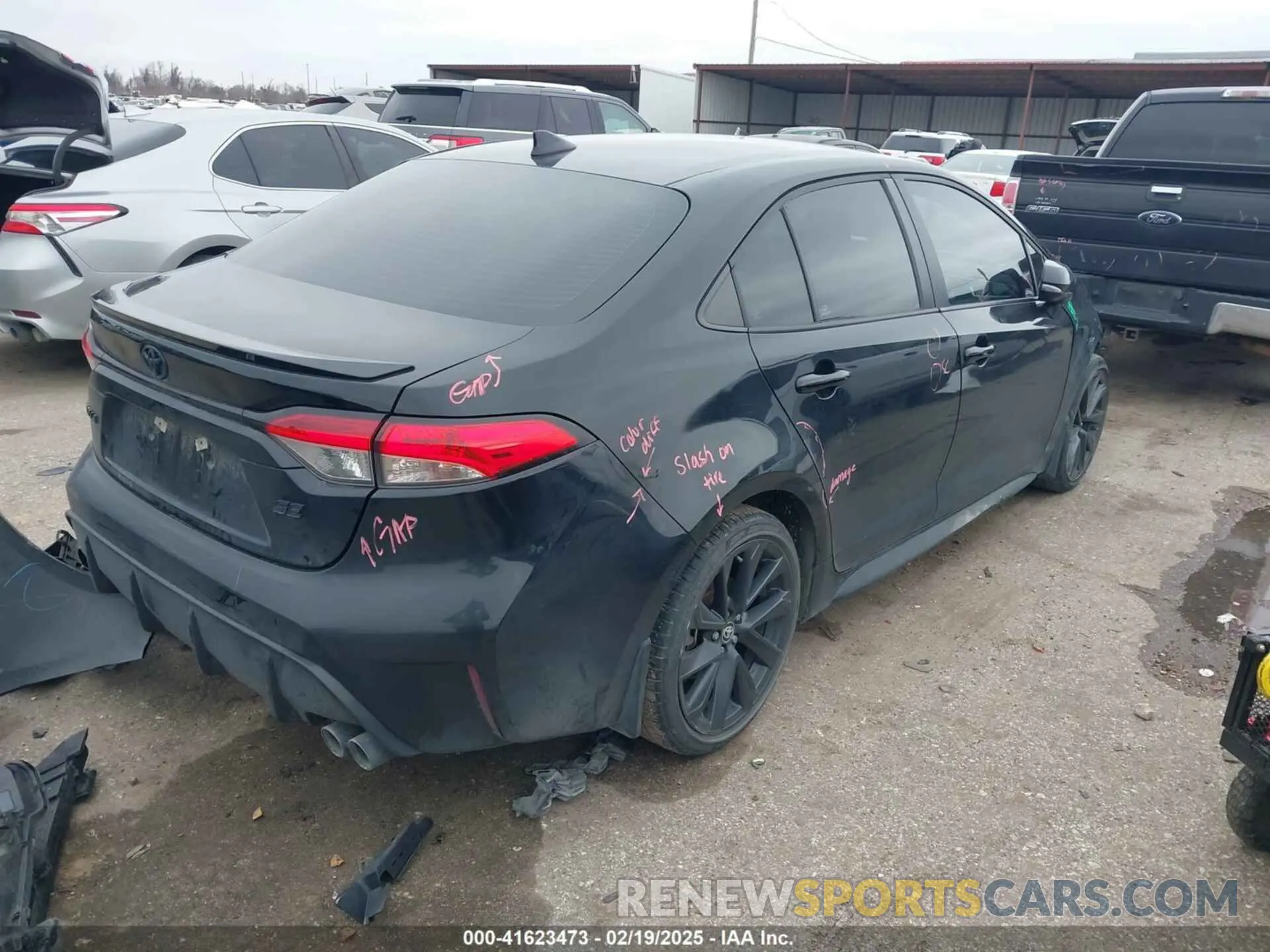 4 Photograph of a damaged car 5YFS4MCE9PP156596 TOYOTA COROLLA 2023