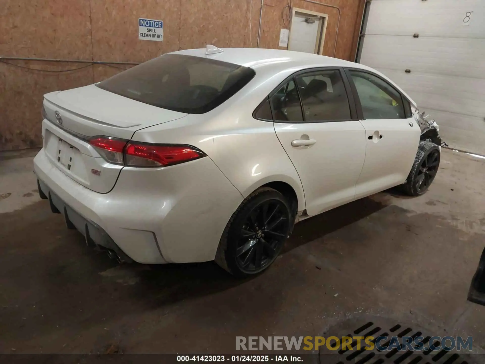 4 Photograph of a damaged car 5YFS4MCE9PP158980 TOYOTA COROLLA 2023