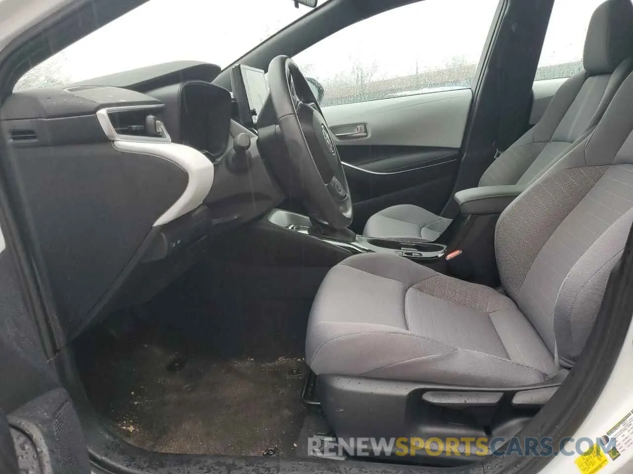 7 Photograph of a damaged car 5YFS4MCE9PP162155 TOYOTA COROLLA 2023