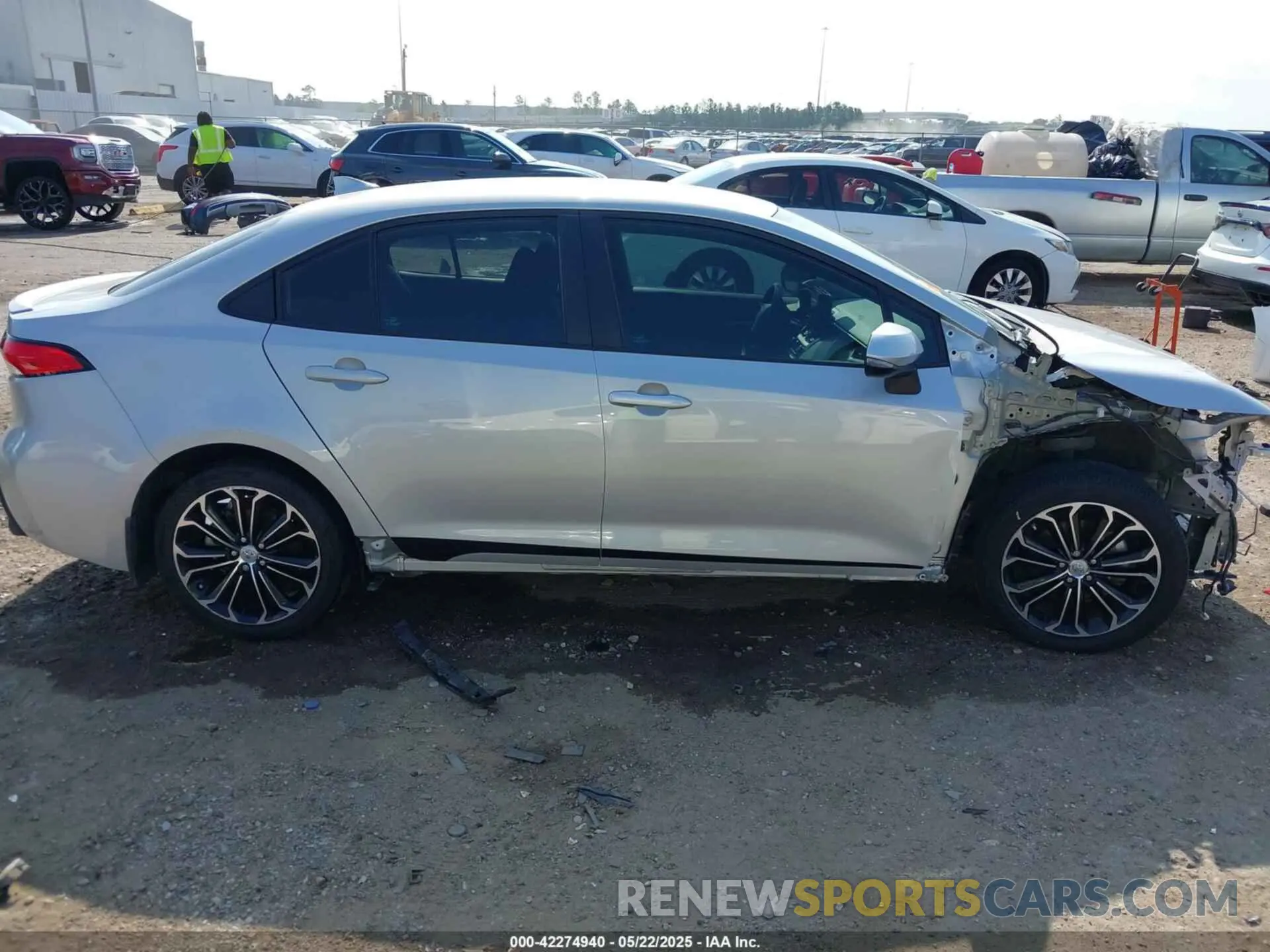 14 Photograph of a damaged car 5YFS4MCEXPP139628 TOYOTA COROLLA 2023