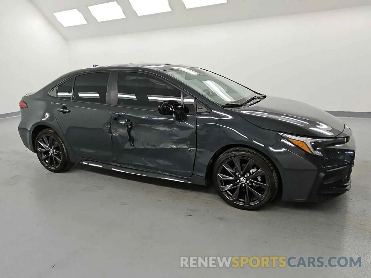 4 Photograph of a damaged car 5YFT4MCE6PP149206 TOYOTA COROLLA 2023