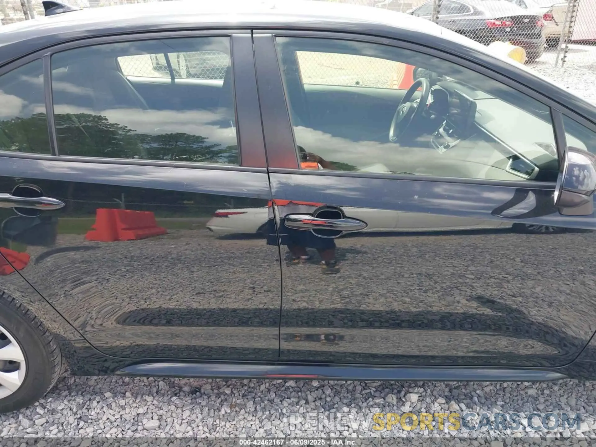 13 Photograph of a damaged car JTDB4MEE3PJ000975 TOYOTA COROLLA 2023