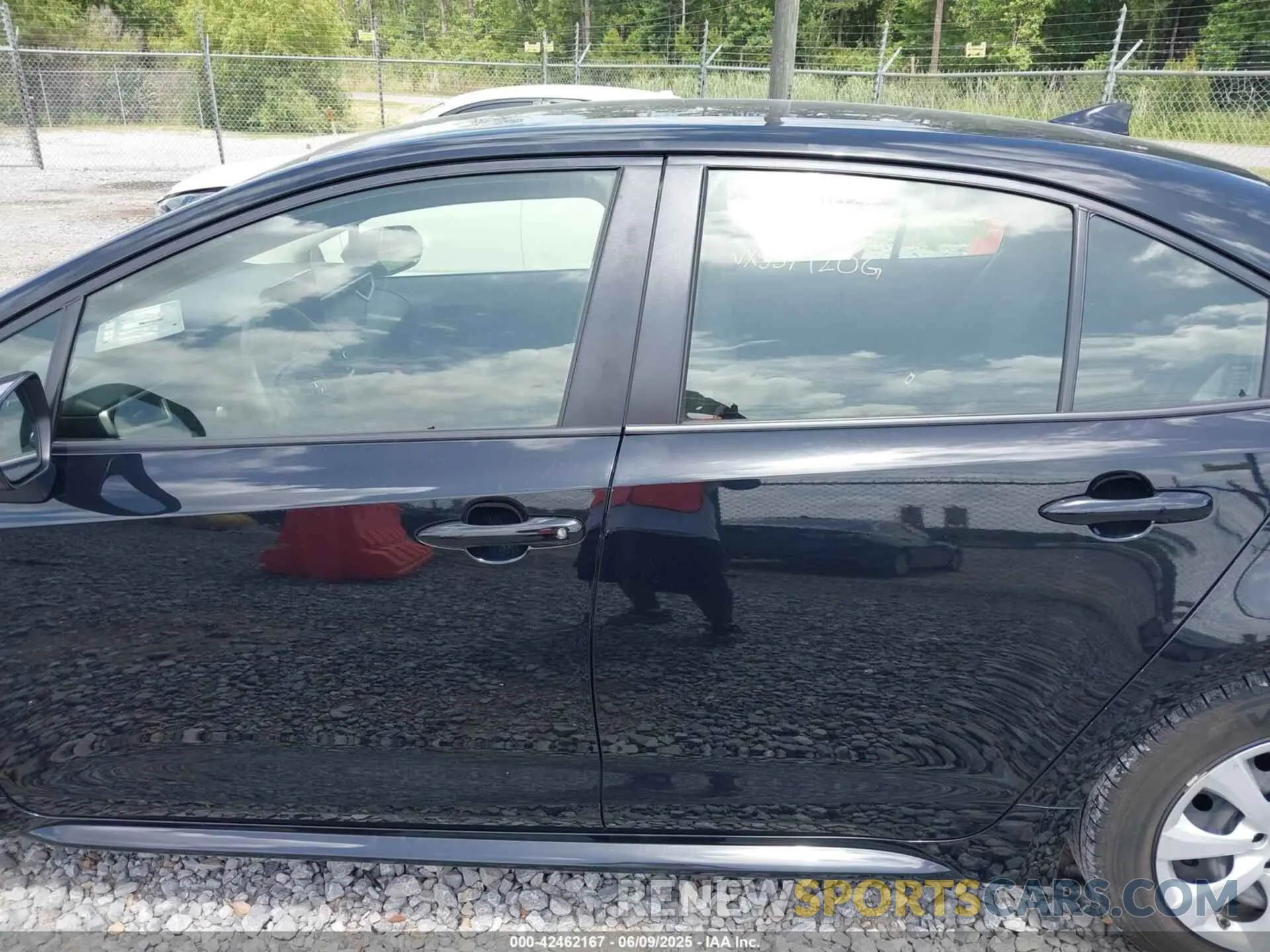 14 Photograph of a damaged car JTDB4MEE3PJ000975 TOYOTA COROLLA 2023