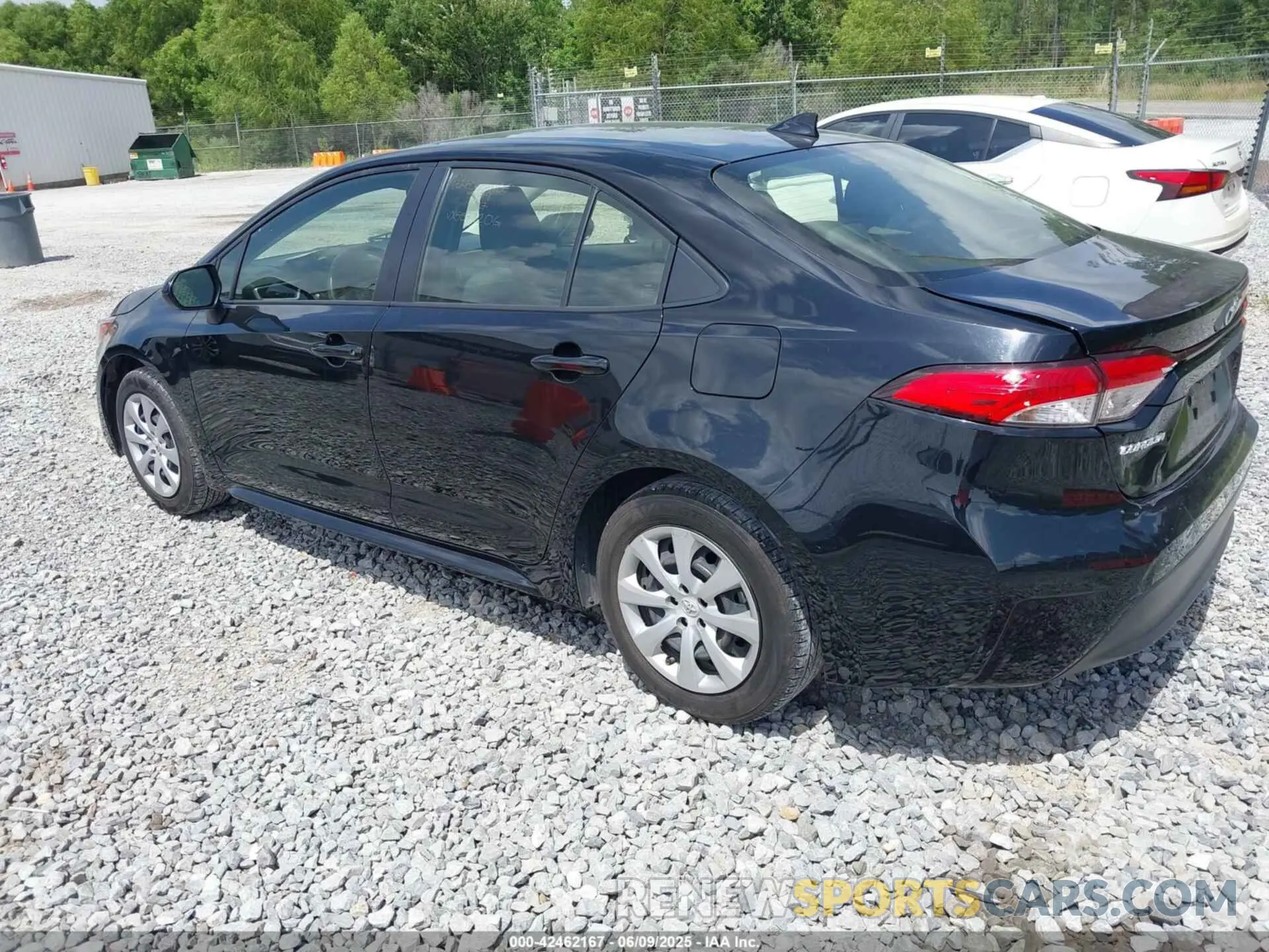3 Photograph of a damaged car JTDB4MEE3PJ000975 TOYOTA COROLLA 2023