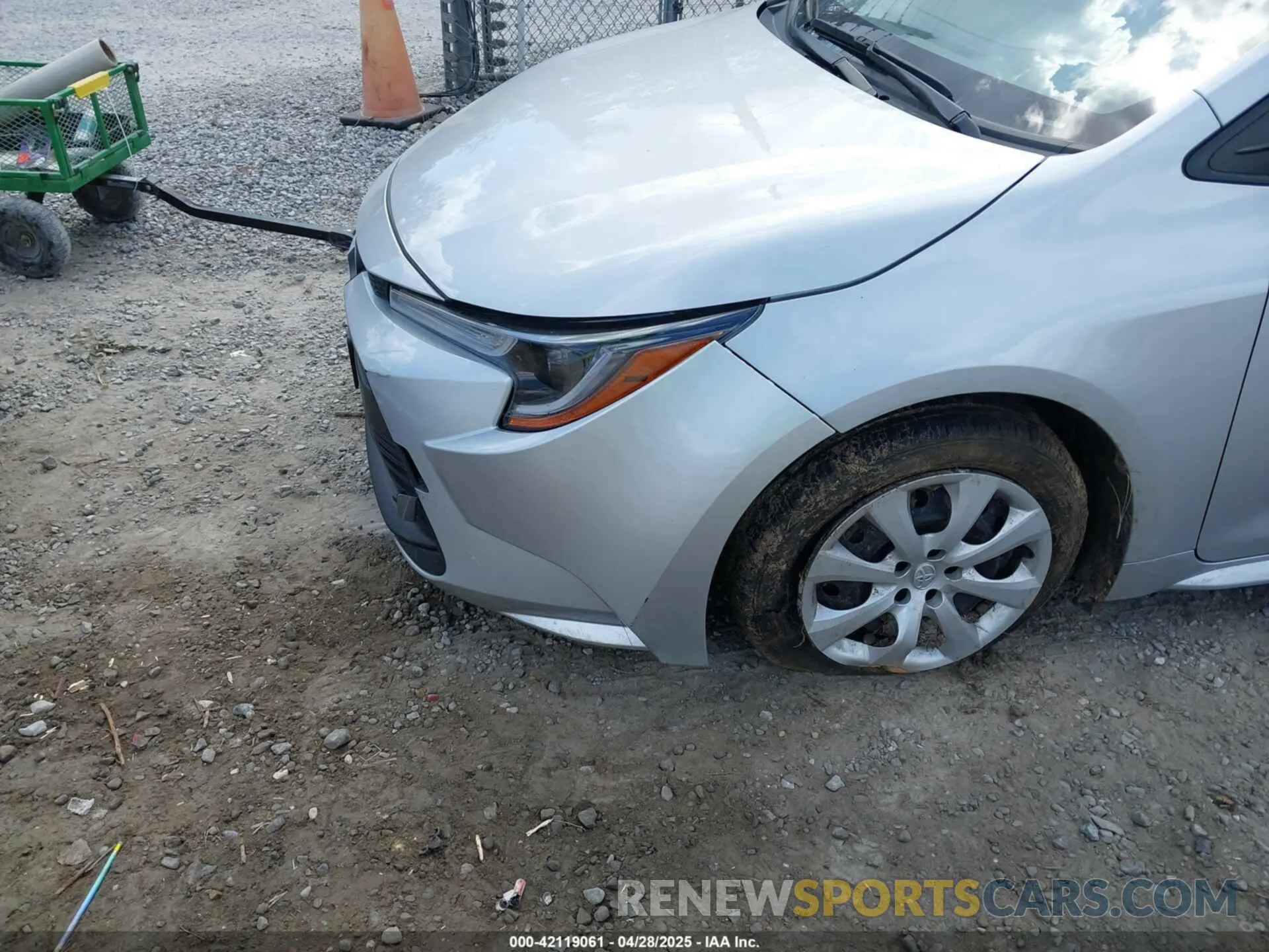 18 Photograph of a damaged car JTDB4MEE7P3010297 TOYOTA COROLLA 2023