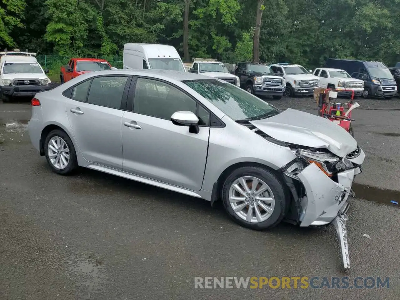 4 Photograph of a damaged car JTDB4MEE8PJ007596 TOYOTA COROLLA 2023