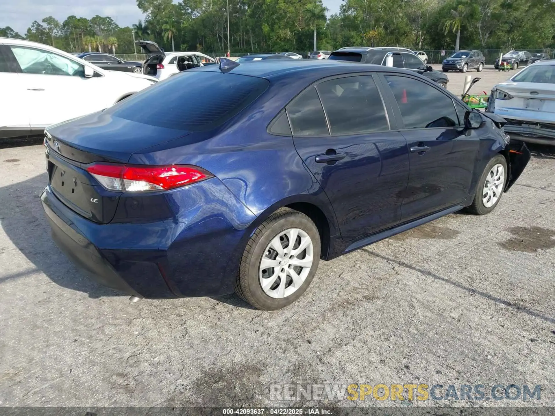 4 Photograph of a damaged car JTDB4MEE9PJ004092 TOYOTA COROLLA 2023