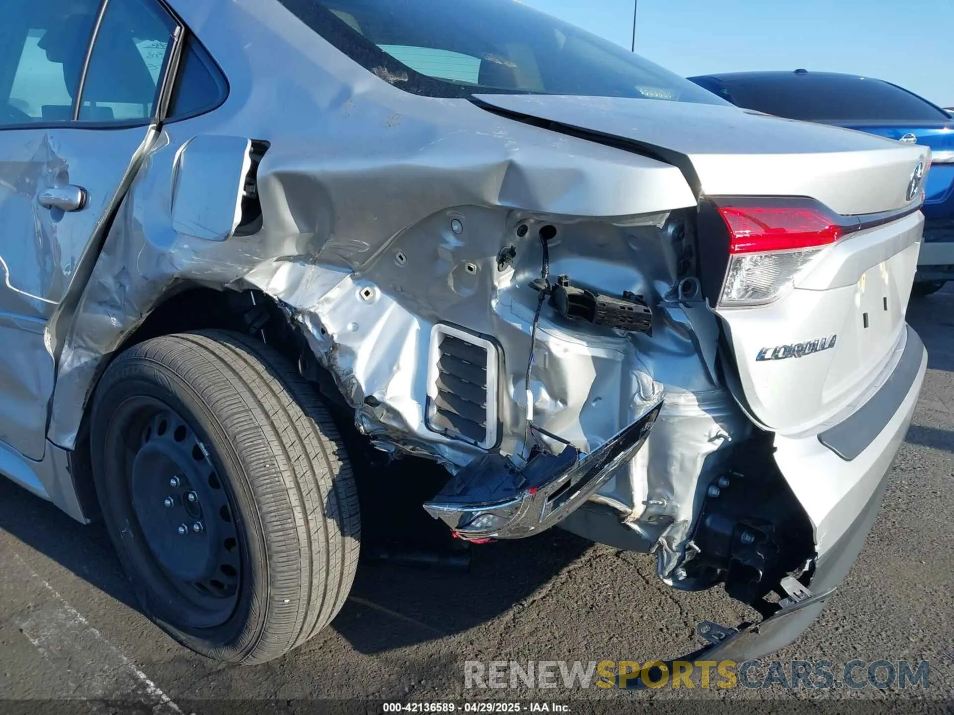 6 Photograph of a damaged car JTDB4MEEXPJ008992 TOYOTA COROLLA 2023