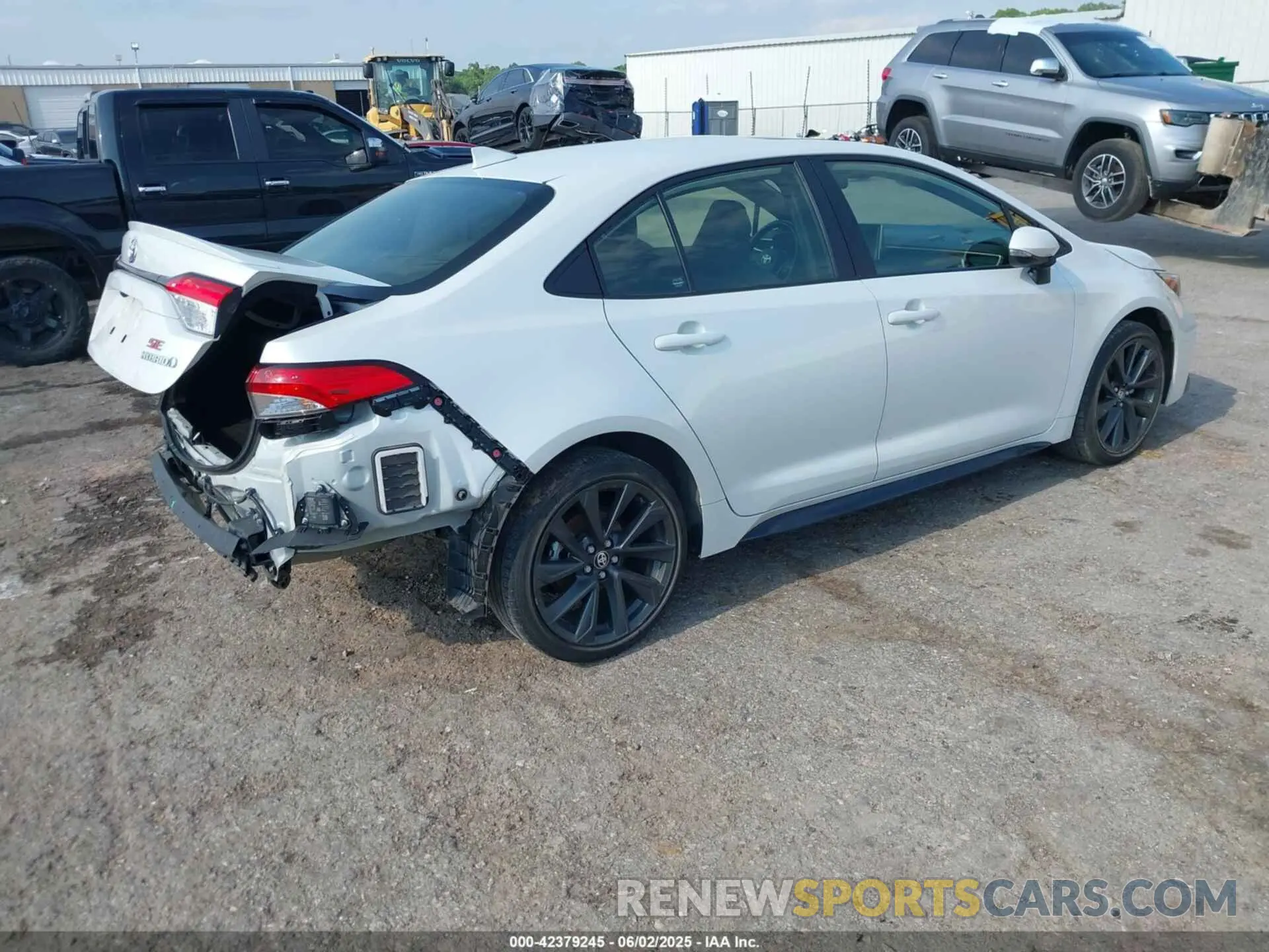 4 Photograph of a damaged car JTDBCMFE0PJ013930 TOYOTA COROLLA 2023