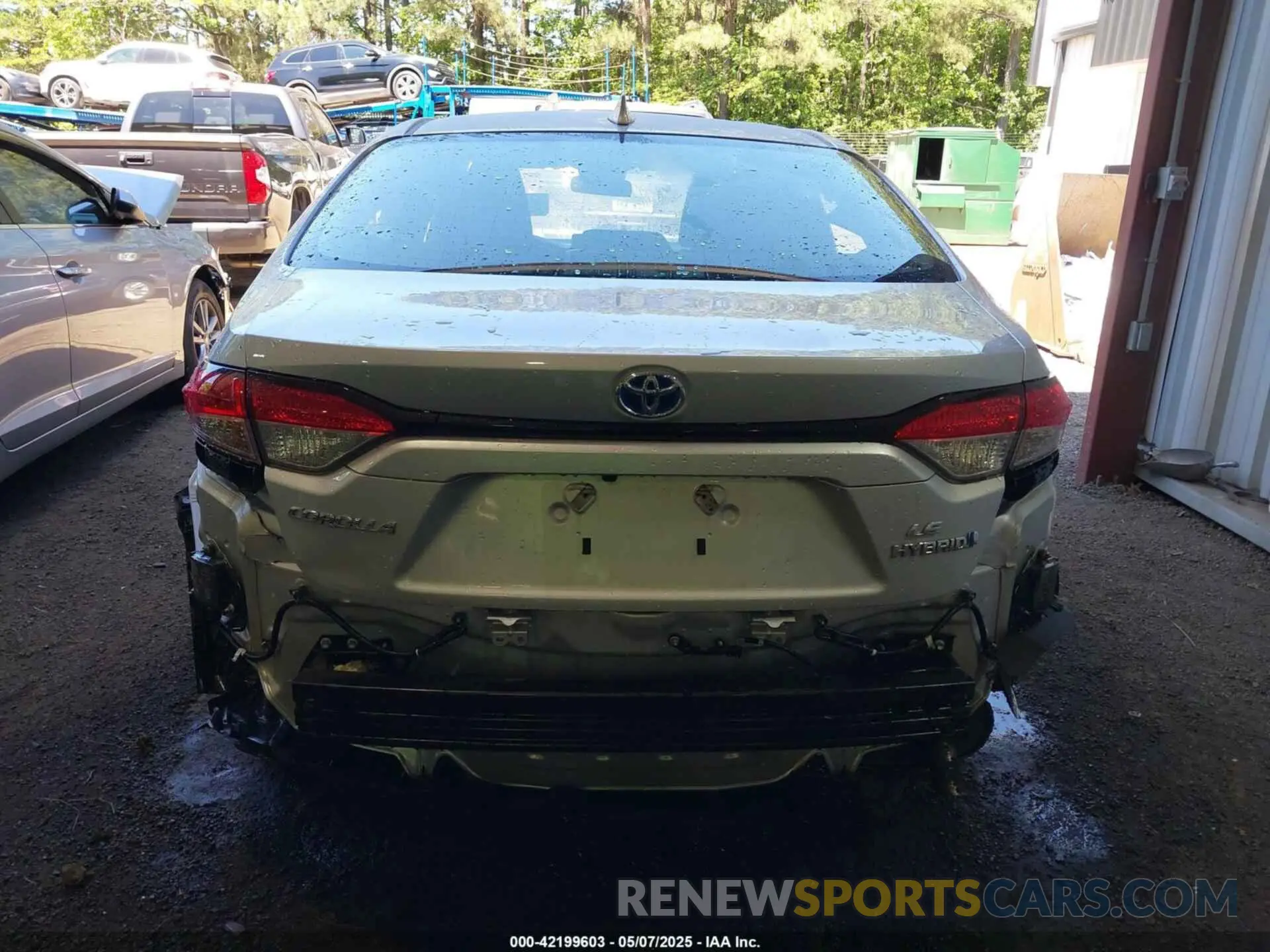 17 Photograph of a damaged car JTDBCMFE1P3008773 TOYOTA COROLLA 2023