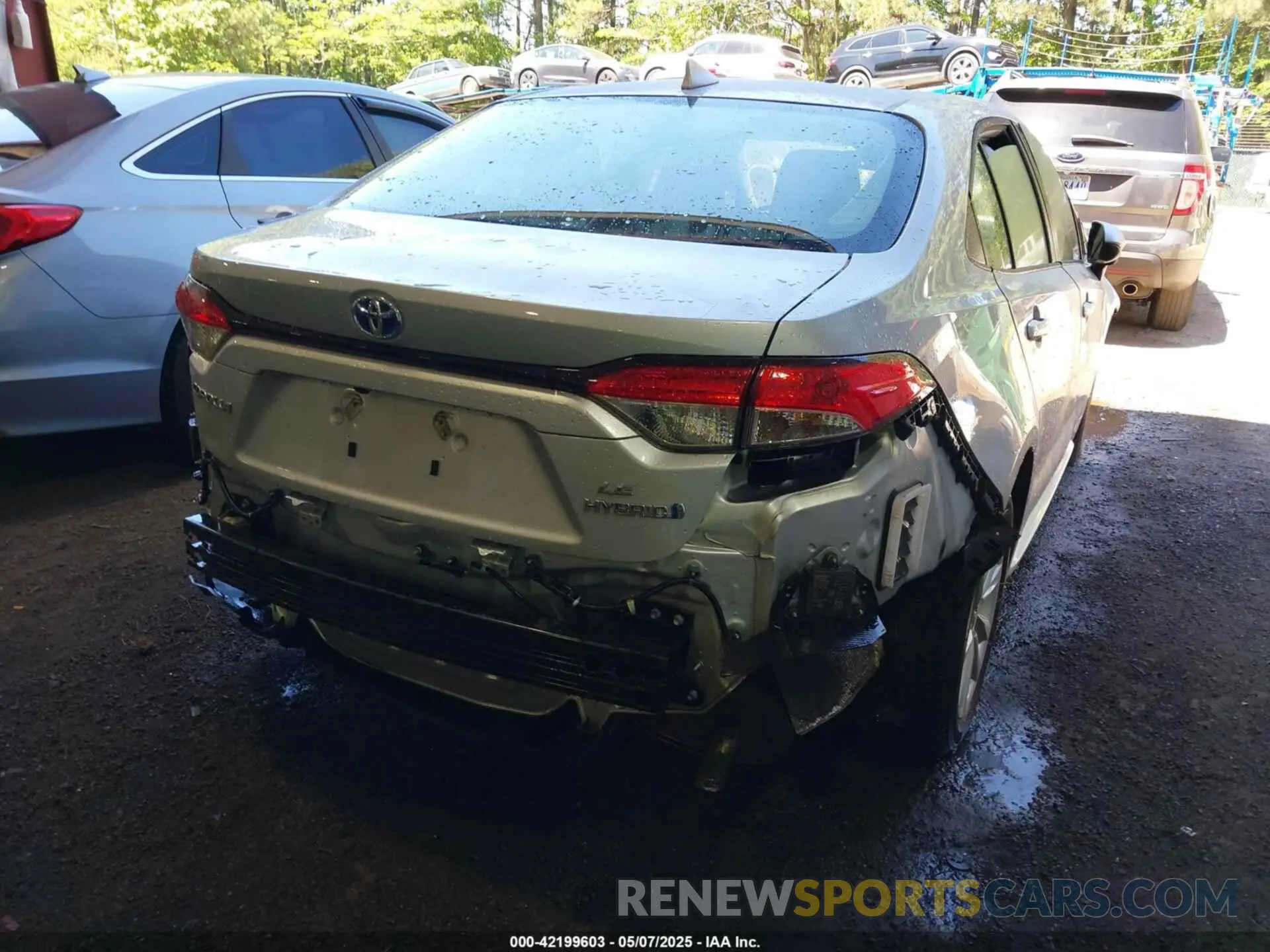 4 Photograph of a damaged car JTDBCMFE1P3008773 TOYOTA COROLLA 2023