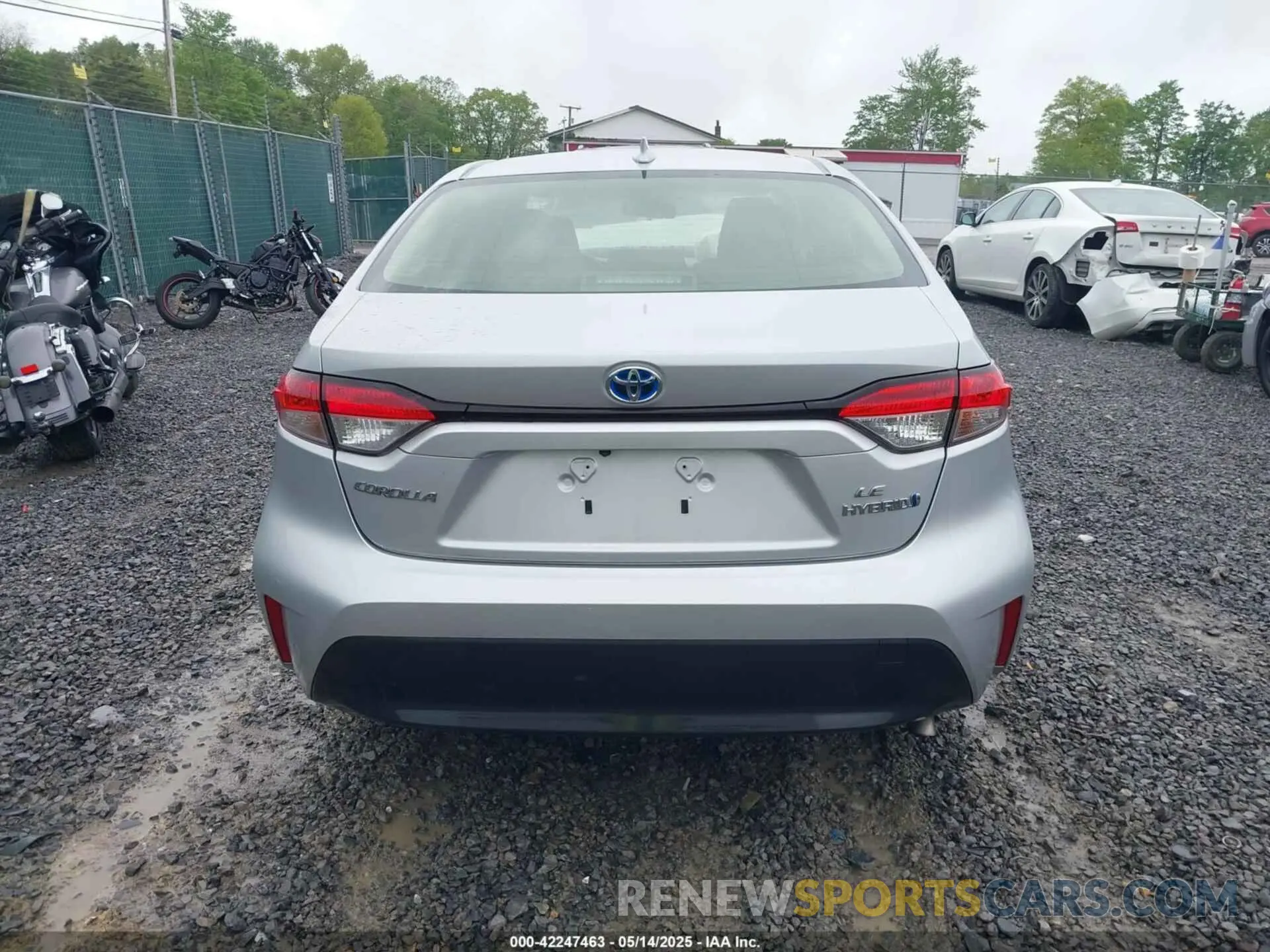 16 Photograph of a damaged car JTDBCMFE2P3019314 TOYOTA COROLLA 2023