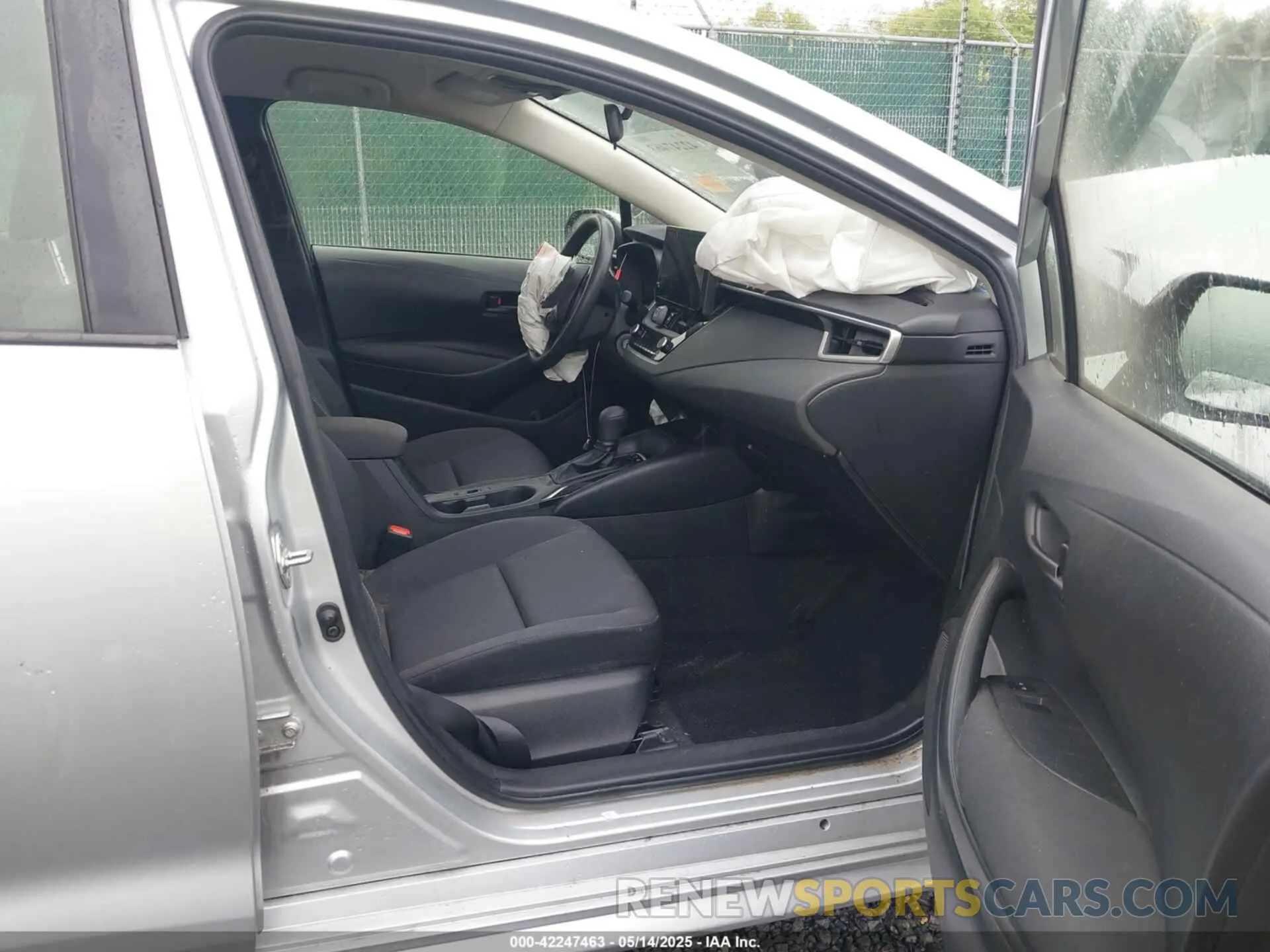 5 Photograph of a damaged car JTDBCMFE2P3019314 TOYOTA COROLLA 2023