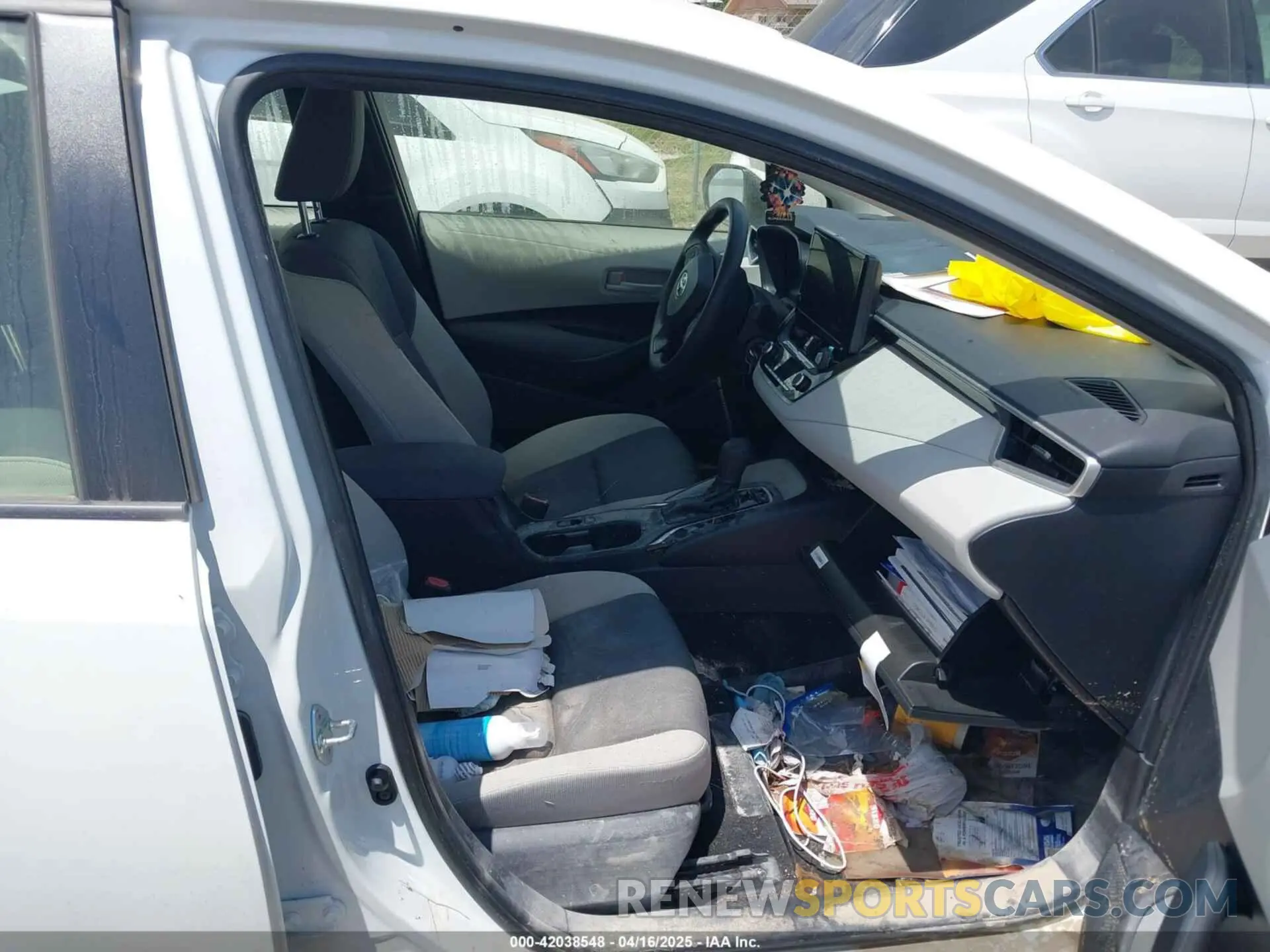 5 Photograph of a damaged car JTDBCMFE4PJ011078 TOYOTA COROLLA 2023