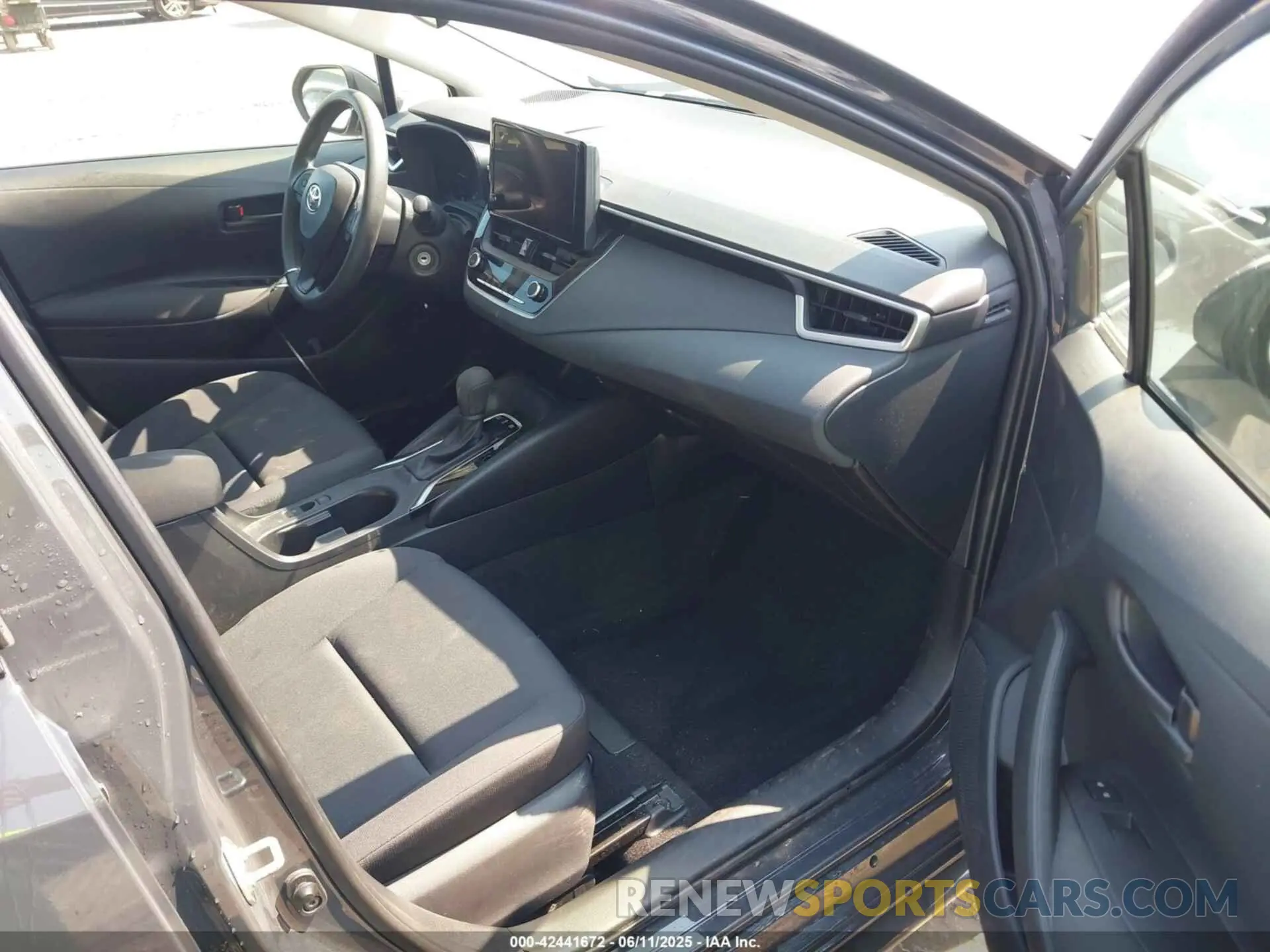 5 Photograph of a damaged car JTDBCMFE5P3001549 TOYOTA COROLLA 2023