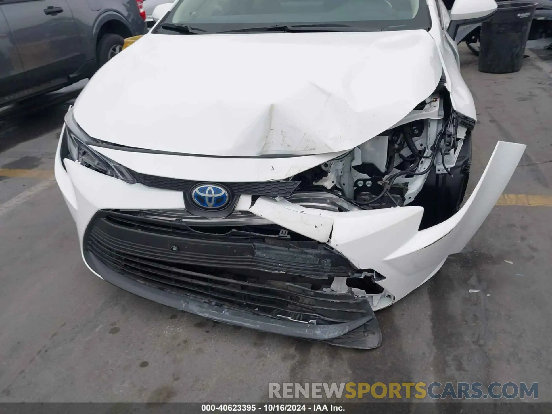 12 Photograph of a damaged car JTDBCMFE5P3014947 TOYOTA COROLLA 2023