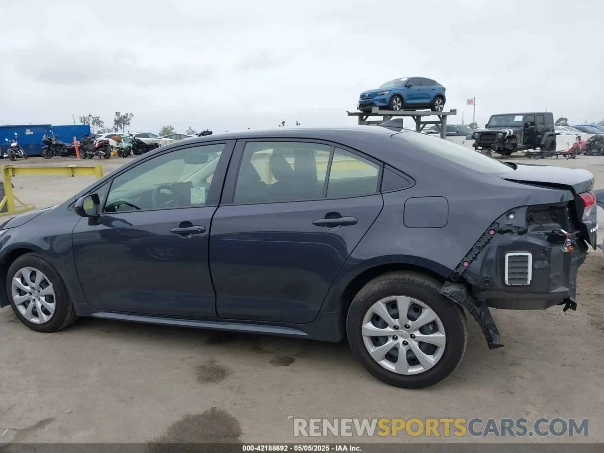 15 Photograph of a damaged car JTDBCMFE5P3024121 TOYOTA COROLLA 2023