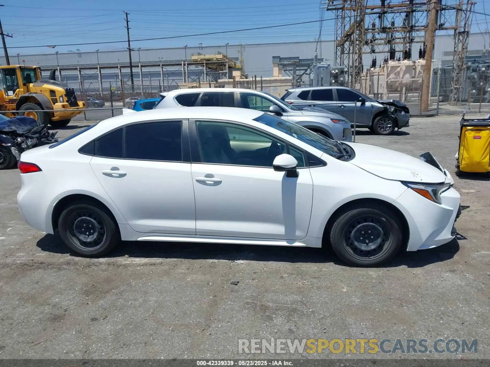 14 Photograph of a damaged car JTDBCMFE5PJ015768 TOYOTA COROLLA 2023