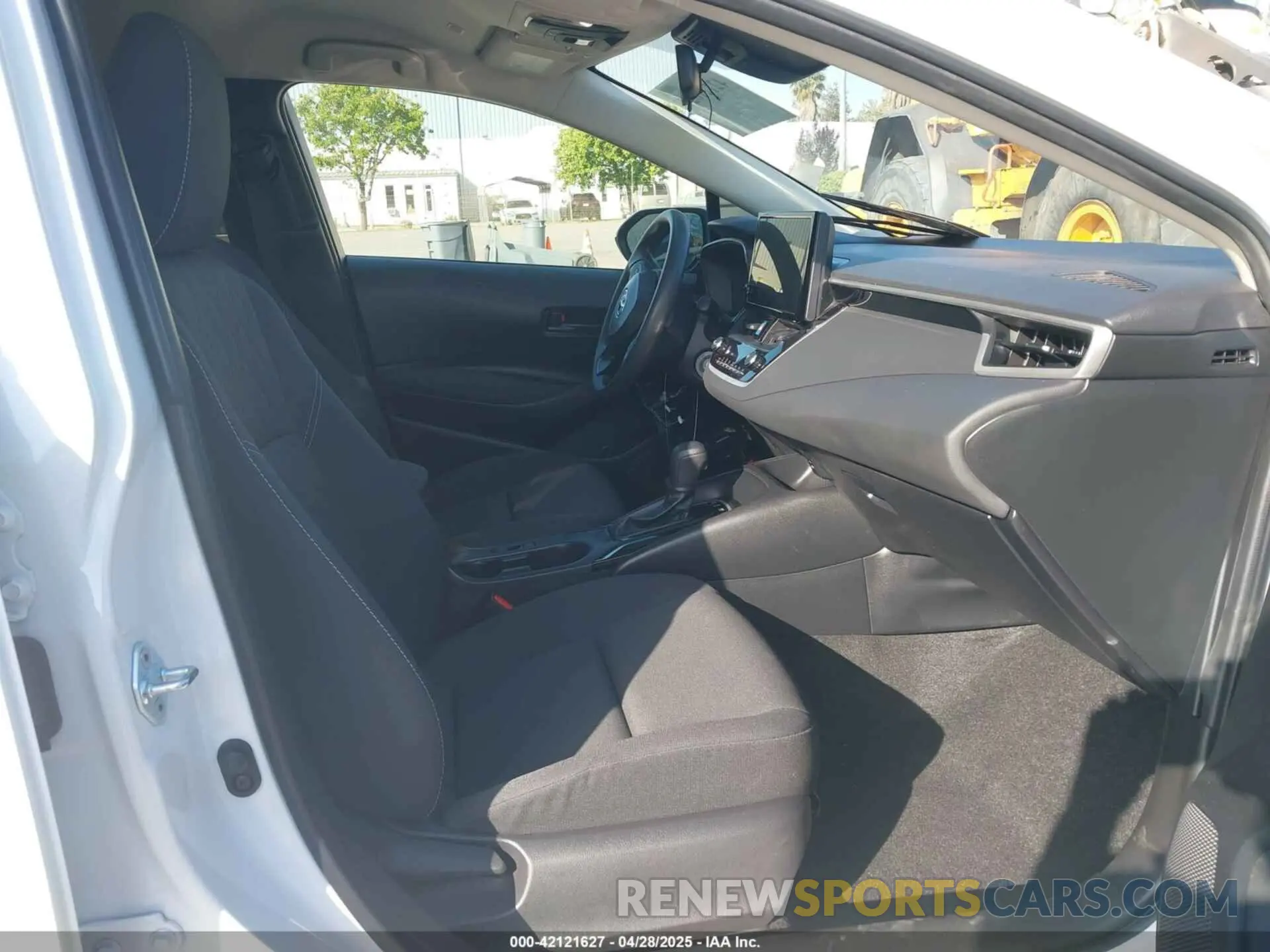 5 Photograph of a damaged car JTDBCMFE6P3017937 TOYOTA COROLLA 2023
