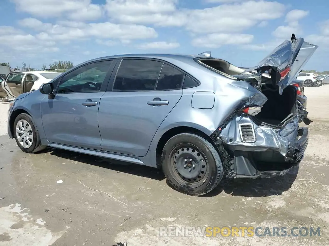 2 Photograph of a damaged car JTDBCMFE6PJ015634 TOYOTA COROLLA 2023
