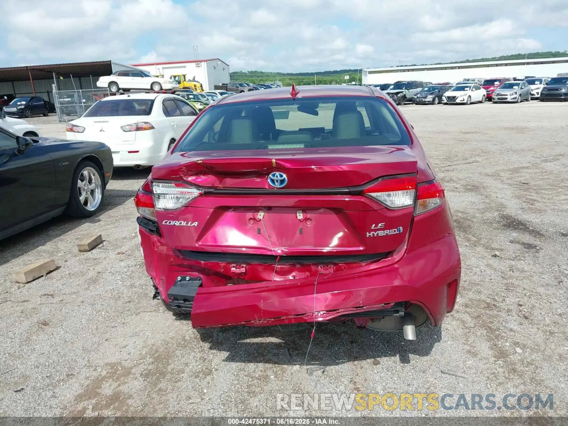 16 Photograph of a damaged car JTDBCMFE7PJ007252 TOYOTA COROLLA 2023