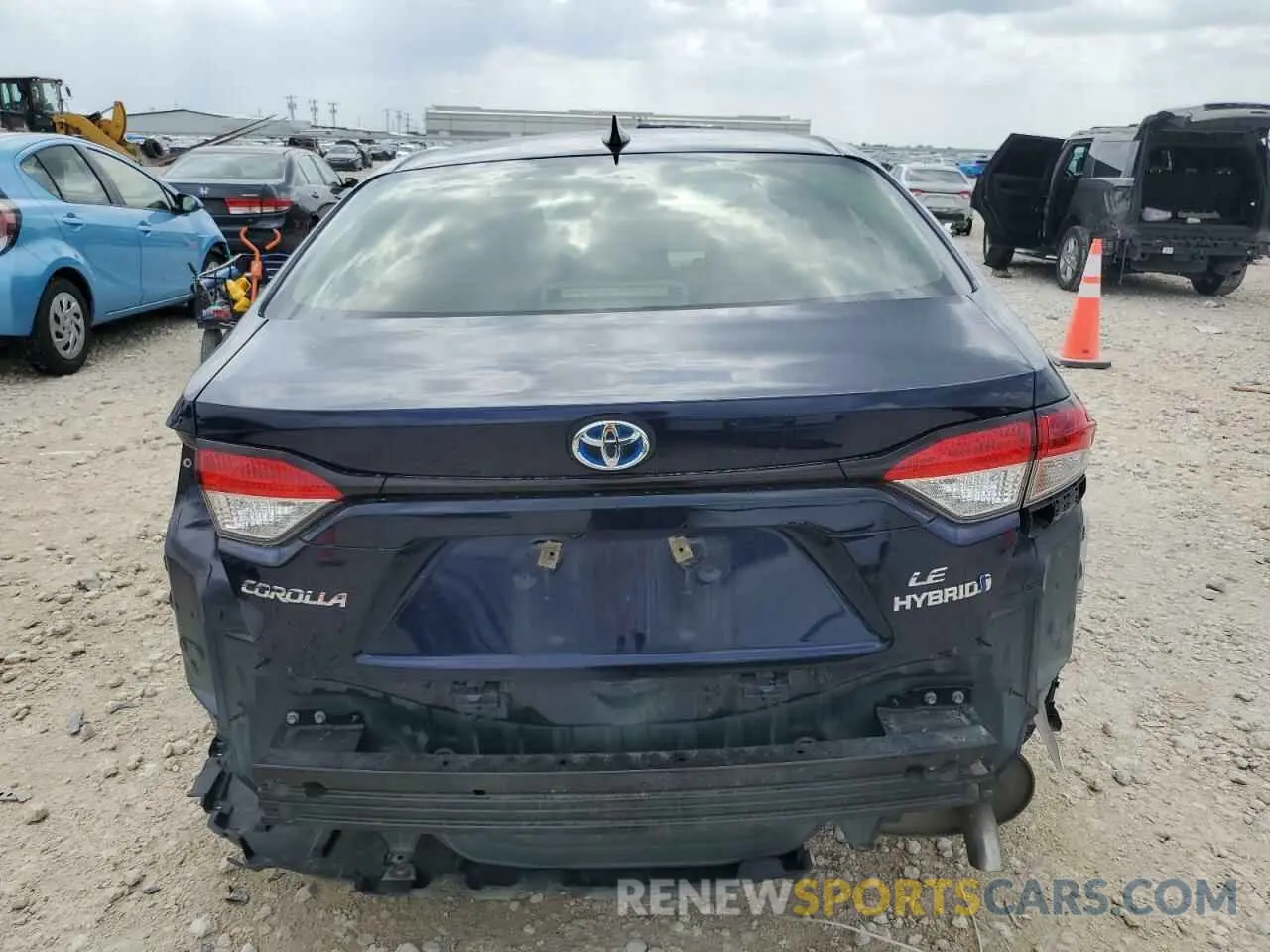 6 Photograph of a damaged car JTDBCMFE7PJ009275 TOYOTA COROLLA 2023