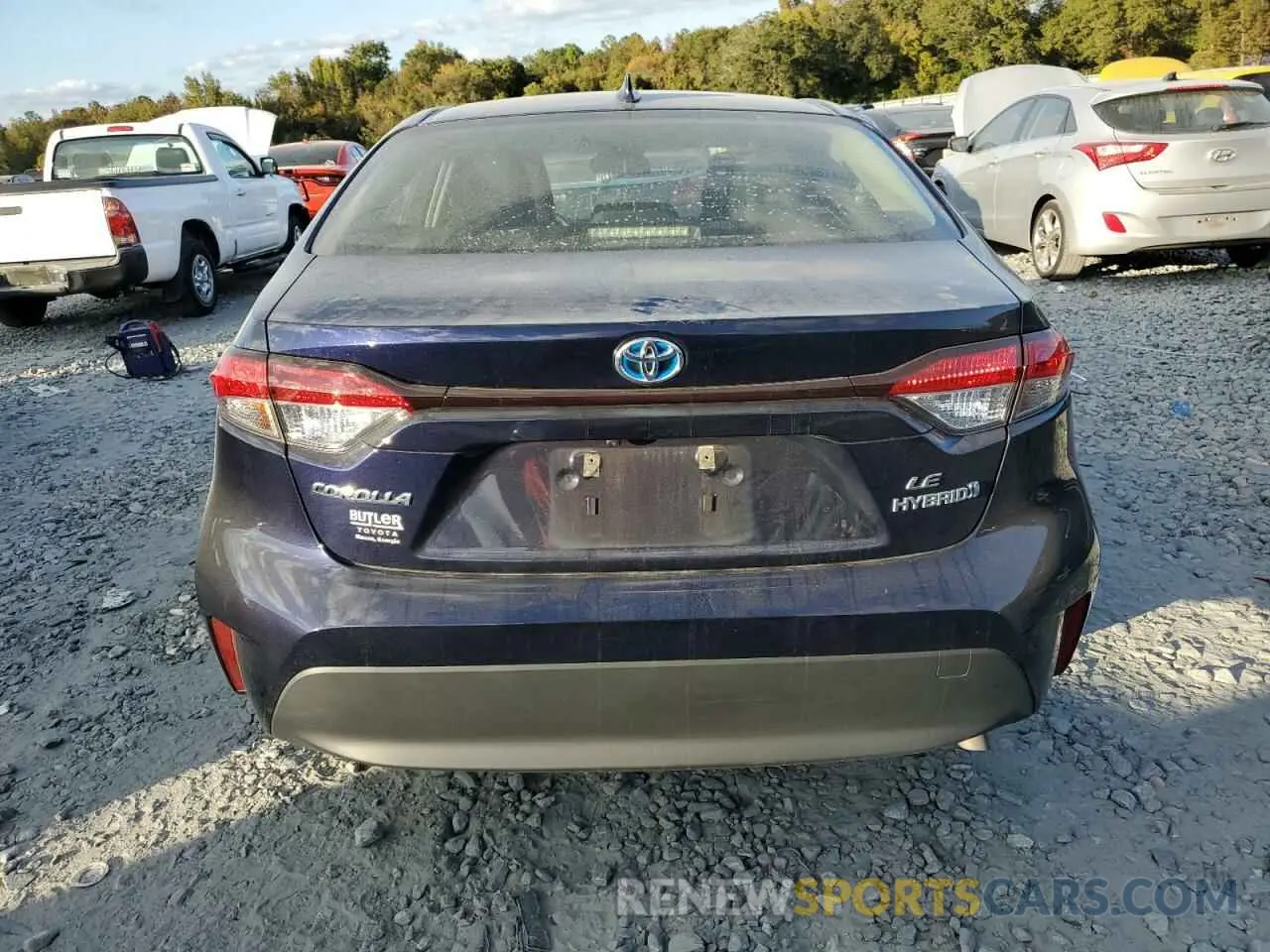 6 Photograph of a damaged car JTDBCMFE8PJ003923 TOYOTA COROLLA 2023