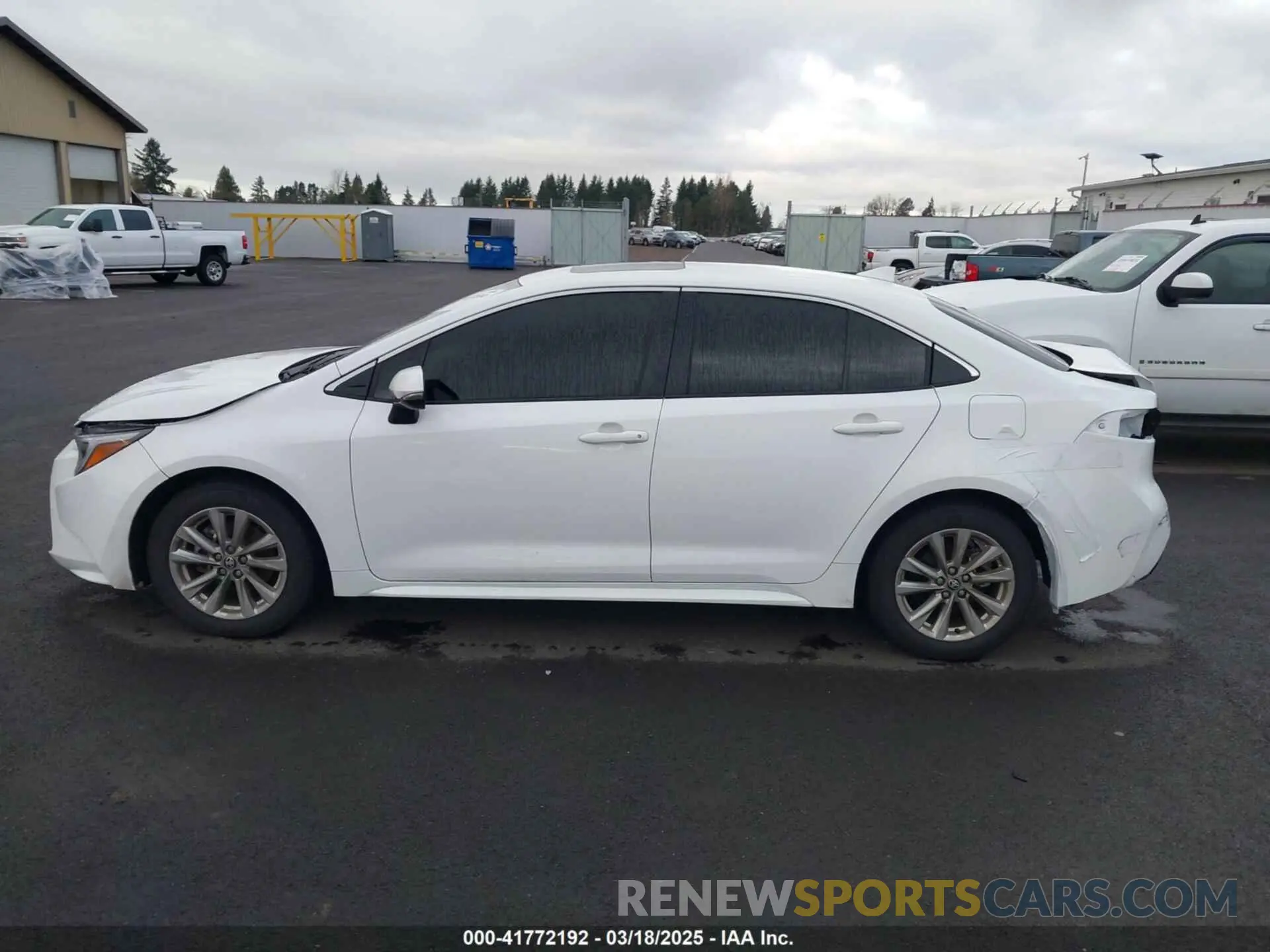 14 Photograph of a damaged car JTDBCMFE8PJ010659 TOYOTA COROLLA 2023