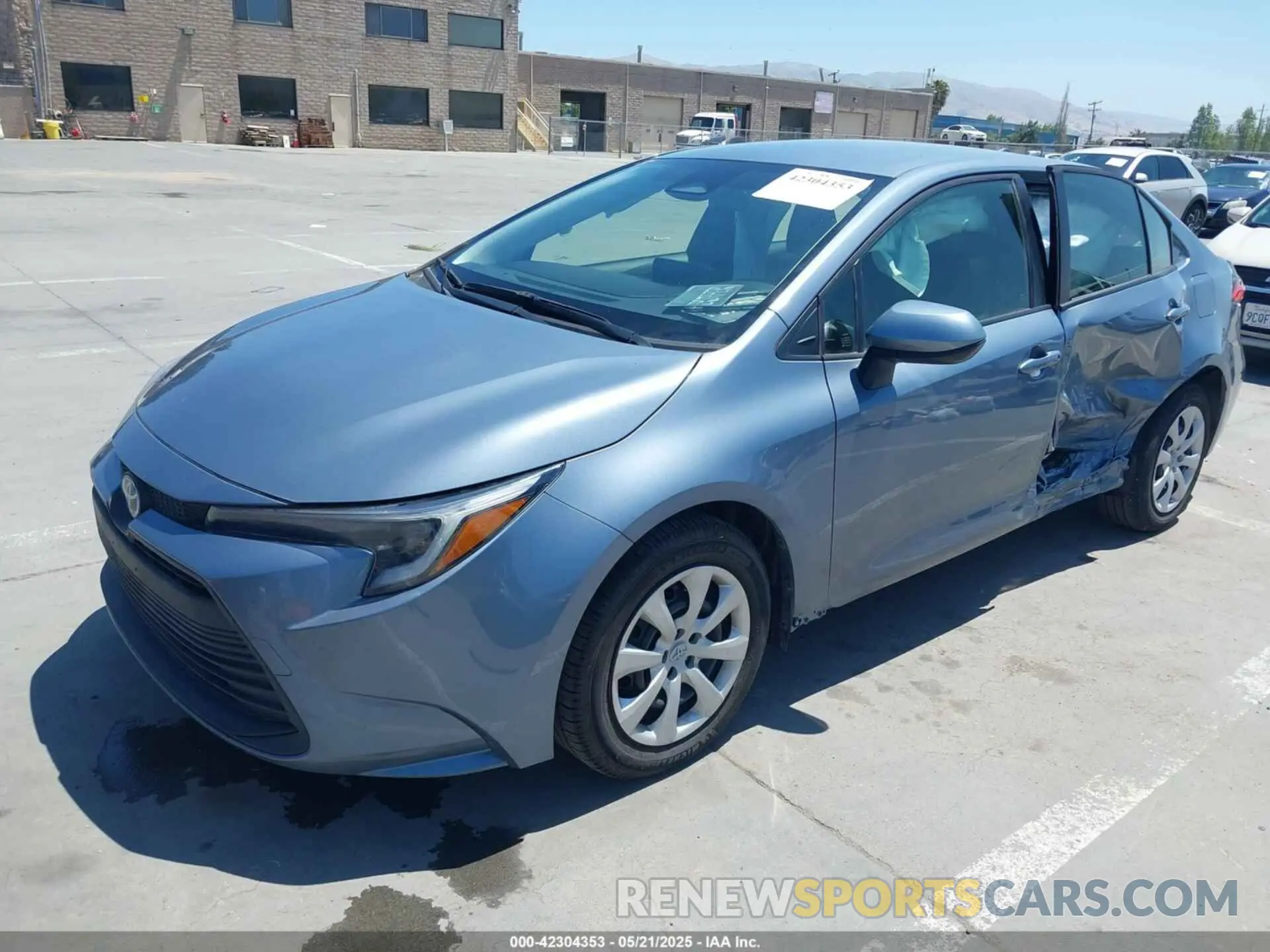 2 Photograph of a damaged car JTDBCMFE9P3007886 TOYOTA COROLLA 2023