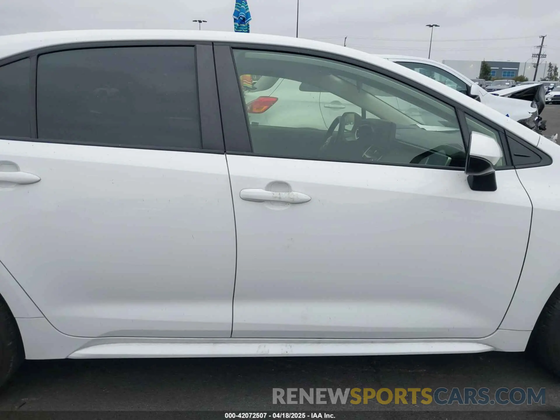 13 Photograph of a damaged car JTDBCMFEXP3026639 TOYOTA COROLLA 2023