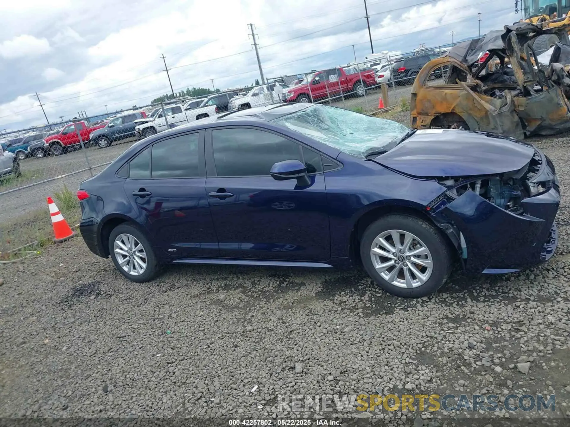 13 Photograph of a damaged car JTDBDMHE5PJ002321 TOYOTA COROLLA 2023