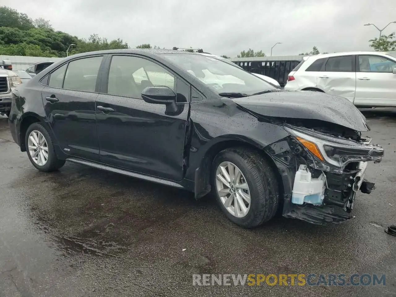 4 Photograph of a damaged car JTDBDMHE7P3005421 TOYOTA COROLLA 2023