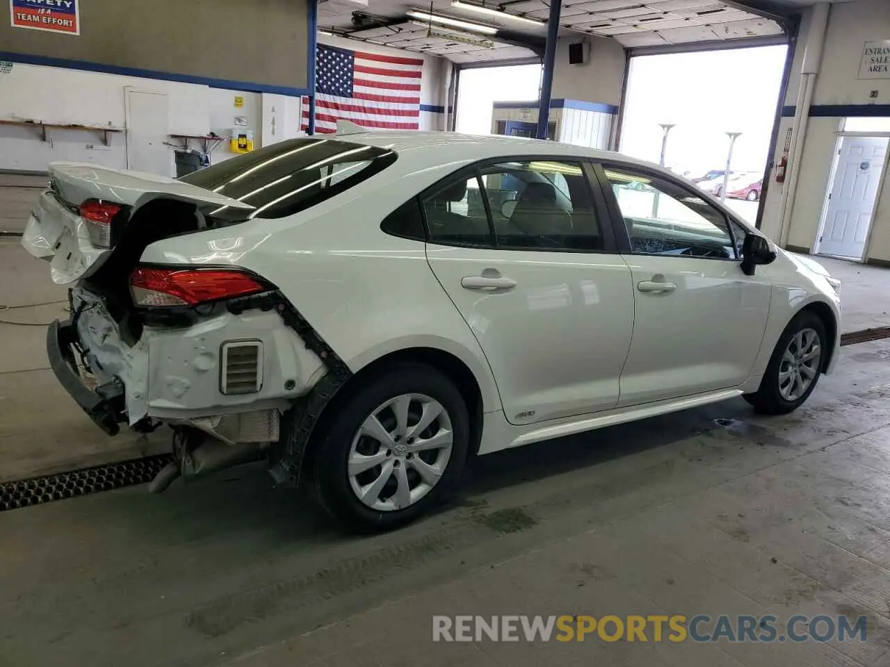 3 Photograph of a damaged car JTDBDMHE8P3005623 TOYOTA COROLLA 2023
