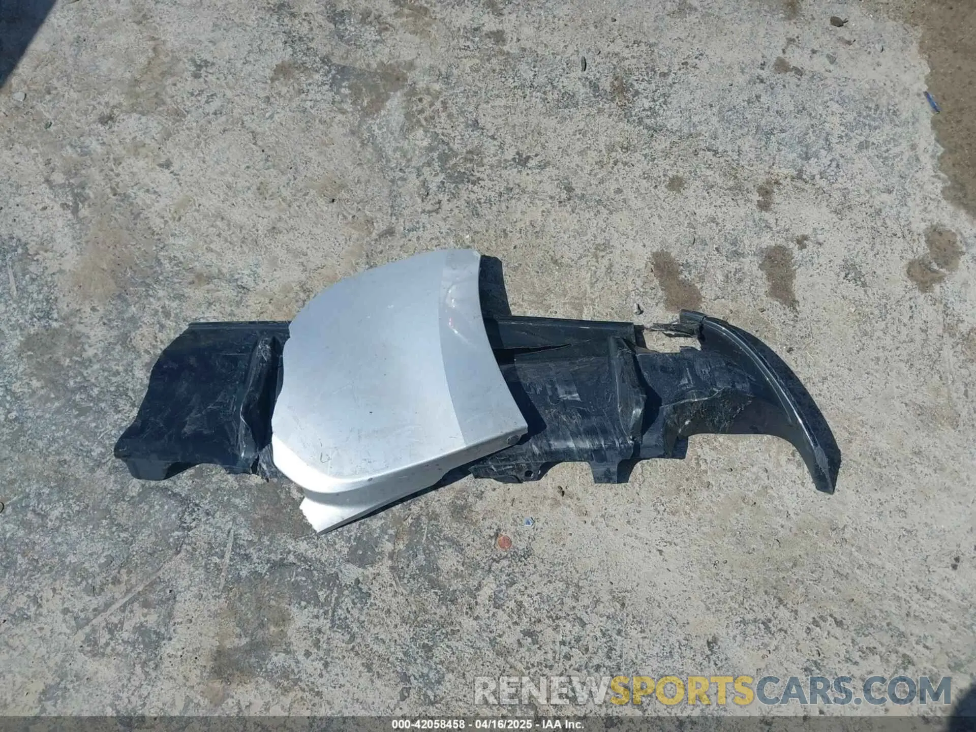 12 Photograph of a damaged car JTDS4MCEXP3515981 TOYOTA COROLLA 2023