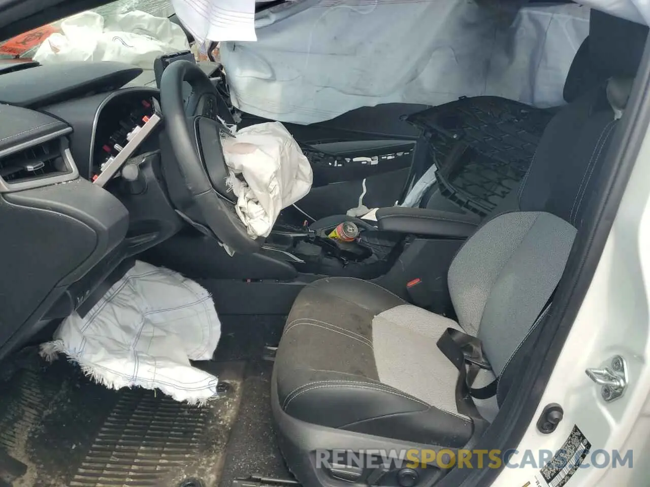 7 Photograph of a damaged car JTNC4MBE5P3202838 TOYOTA COROLLA 2023