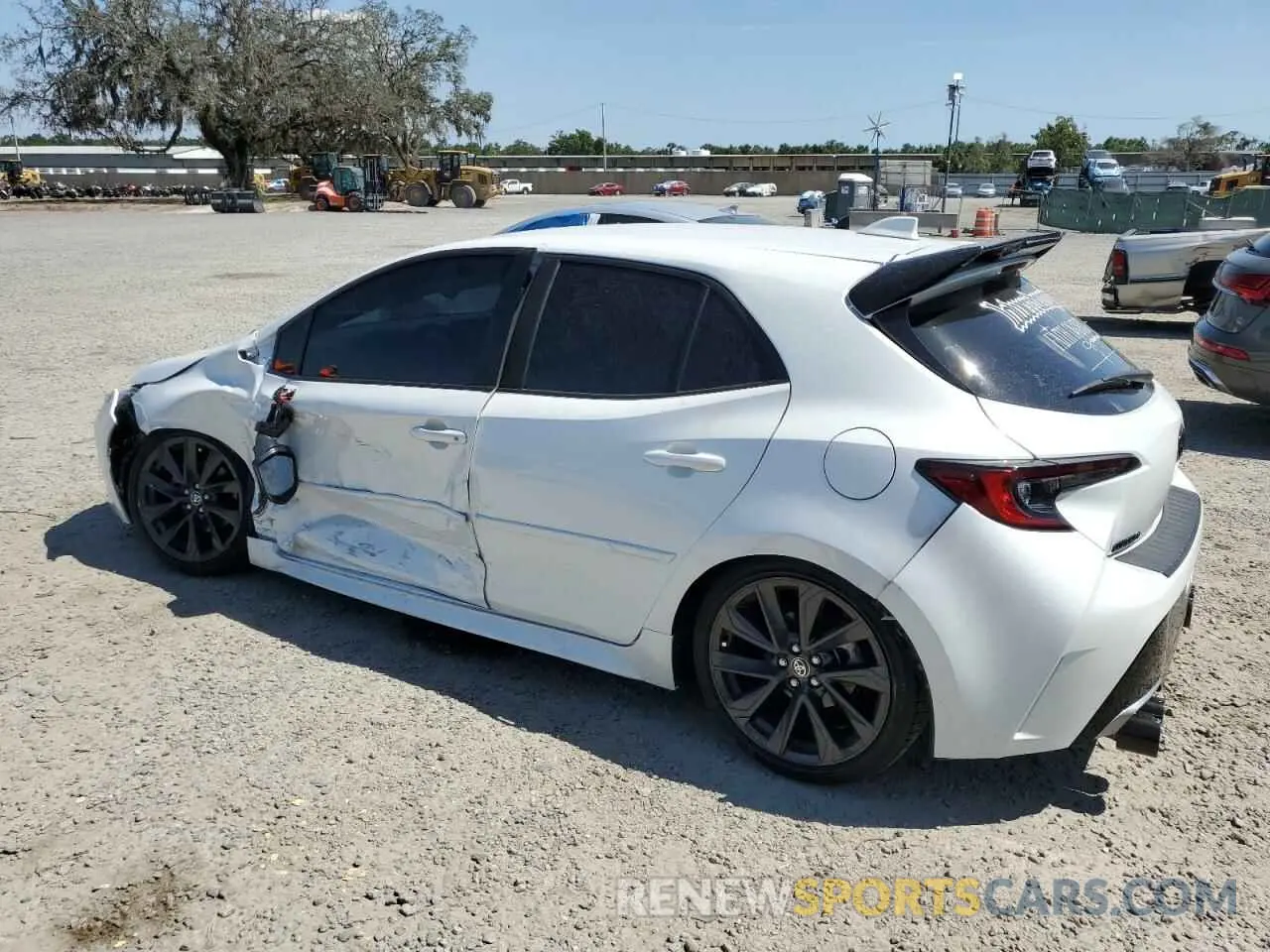 2 Photograph of a damaged car JTNC4MBE6P3205327 TOYOTA COROLLA 2023