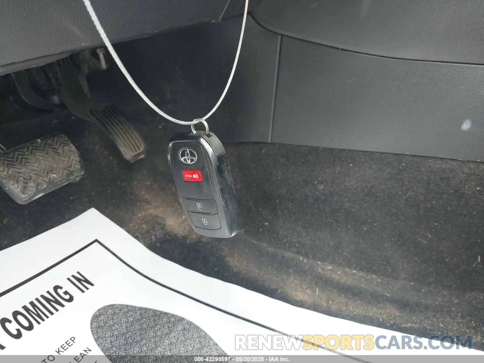 11 Photograph of a damaged car JTND4MBE6P3201993 TOYOTA COROLLA 2023