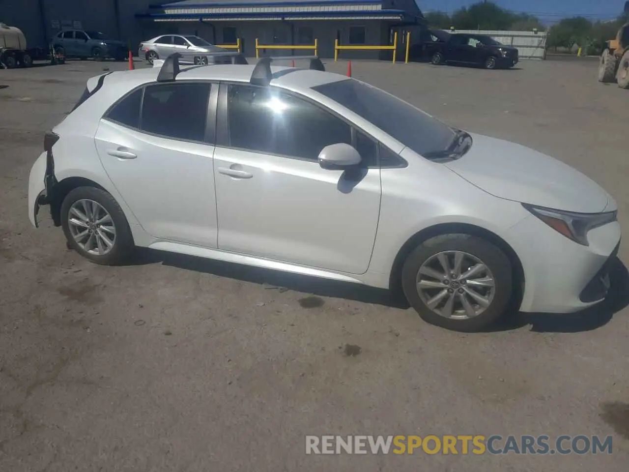 4 Photograph of a damaged car JTND4MBE6P3209320 TOYOTA COROLLA 2023