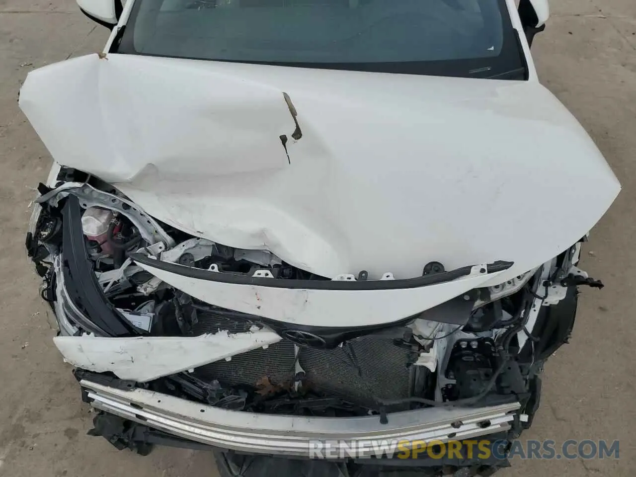 11 Photograph of a damaged car JTND4MBE9P3207772 TOYOTA COROLLA 2023
