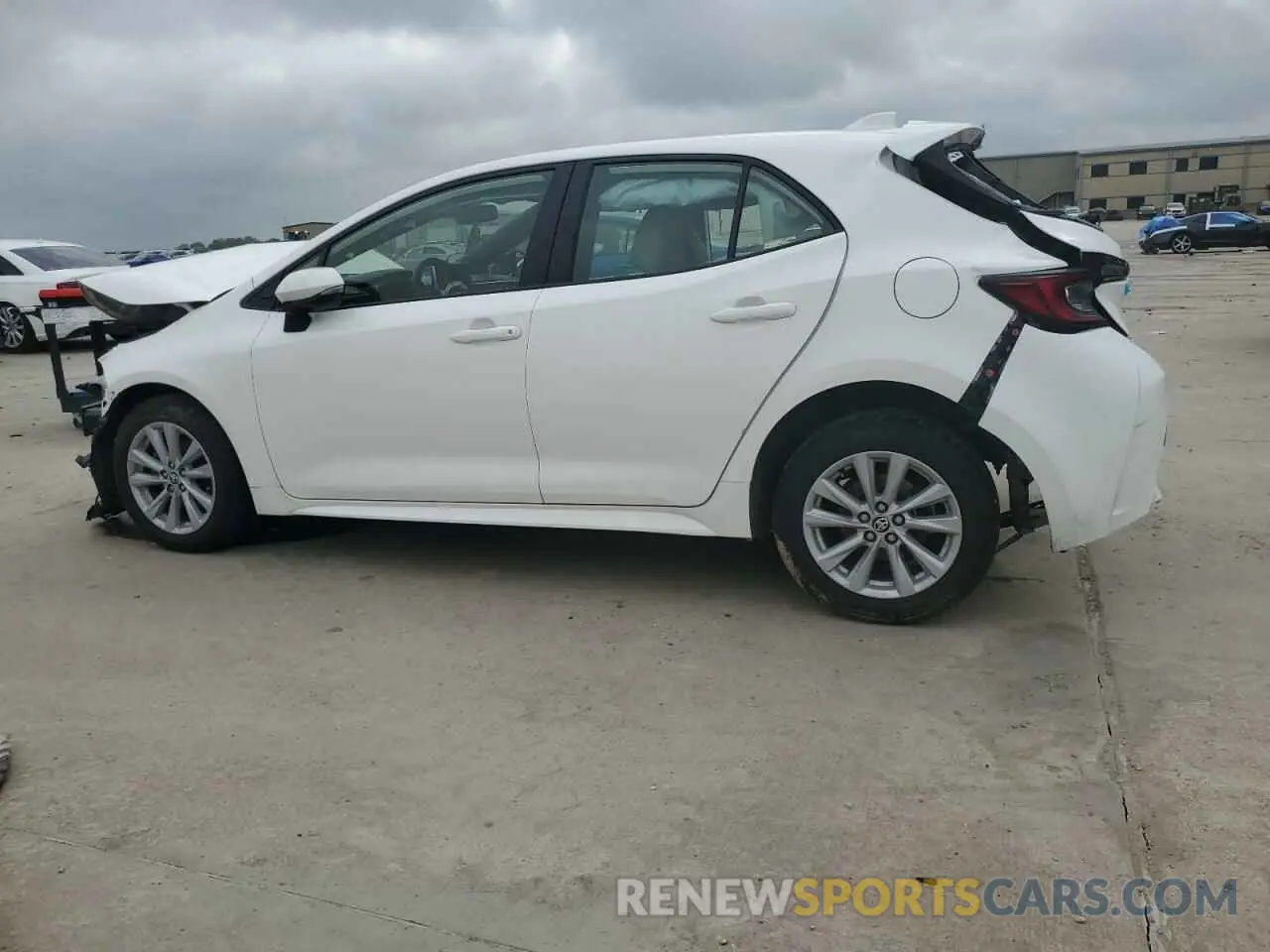 2 Photograph of a damaged car JTND4MBE9P3207772 TOYOTA COROLLA 2023
