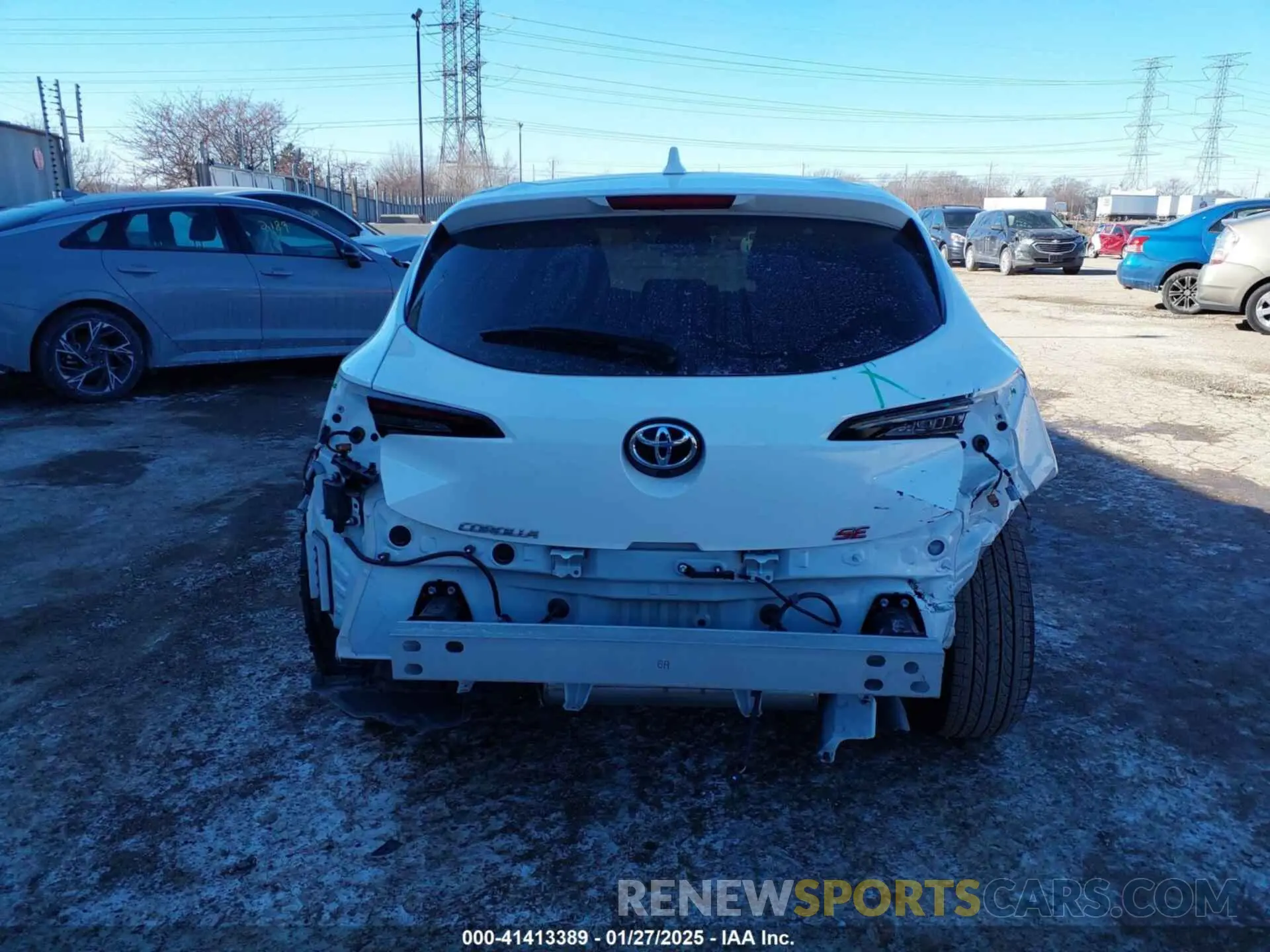 17 Photograph of a damaged car JTND4MBE9P3211742 TOYOTA COROLLA 2023