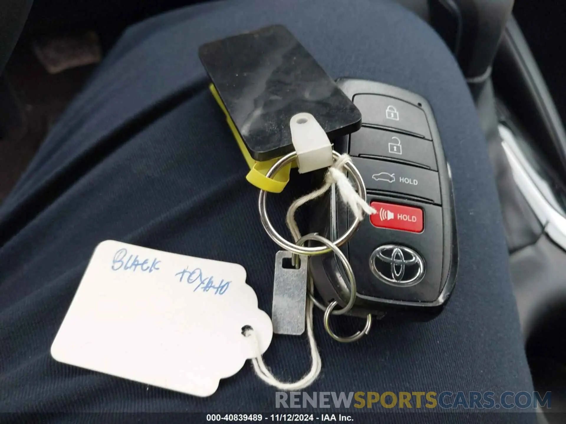 11 Photograph of a damaged car 5YFB4MCE4RP210793 TOYOTA COROLLA 2024