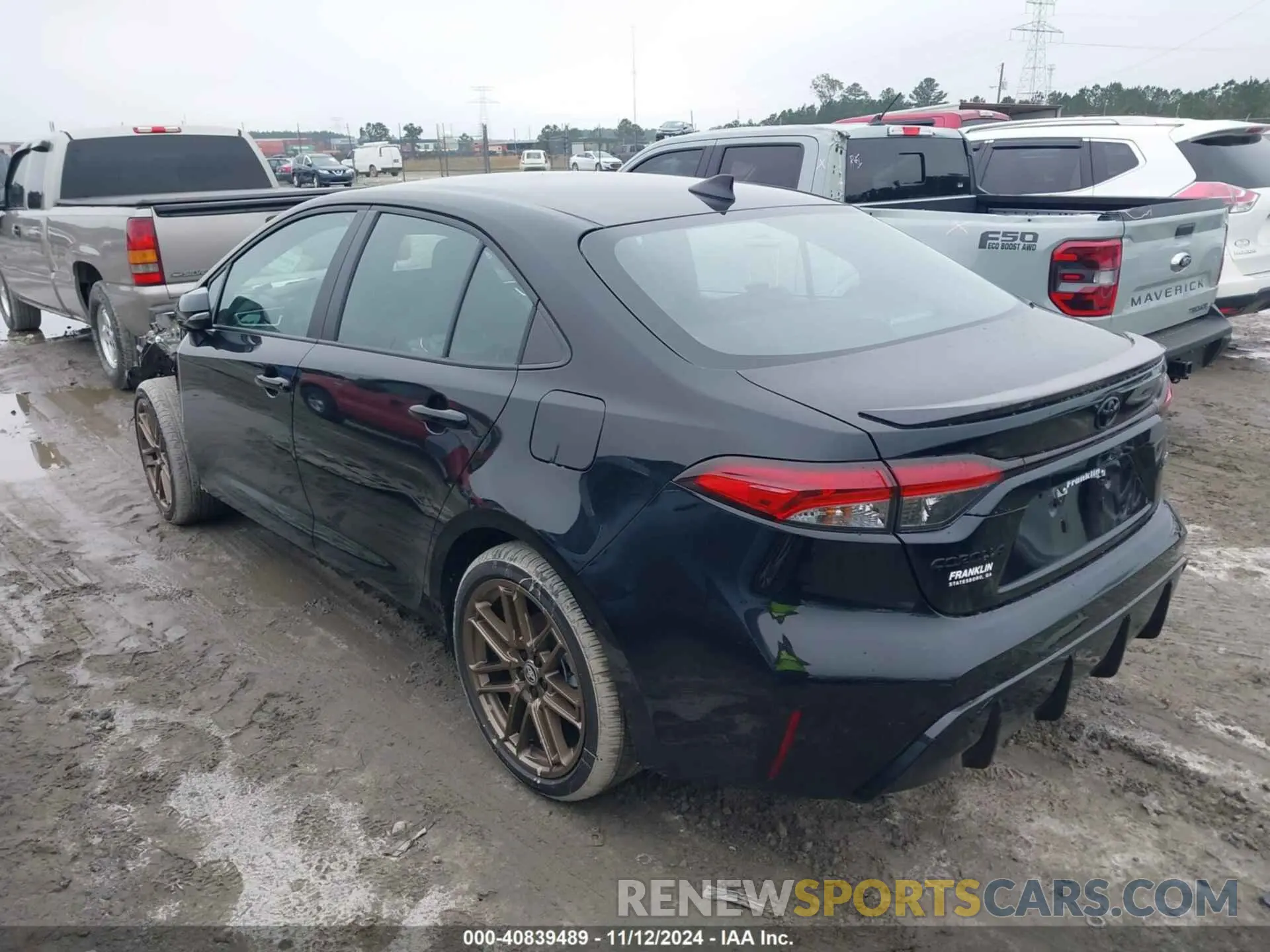 14 Photograph of a damaged car 5YFB4MCE4RP210793 TOYOTA COROLLA 2024