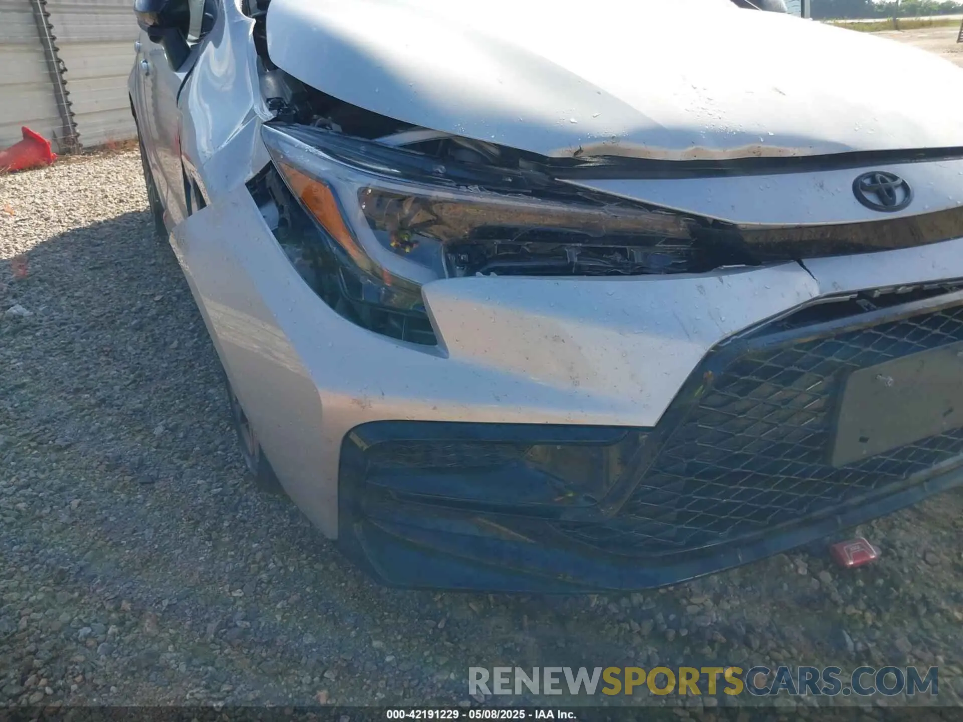 6 Photograph of a damaged car 5YFB4MCE6RP181670 TOYOTA COROLLA 2024