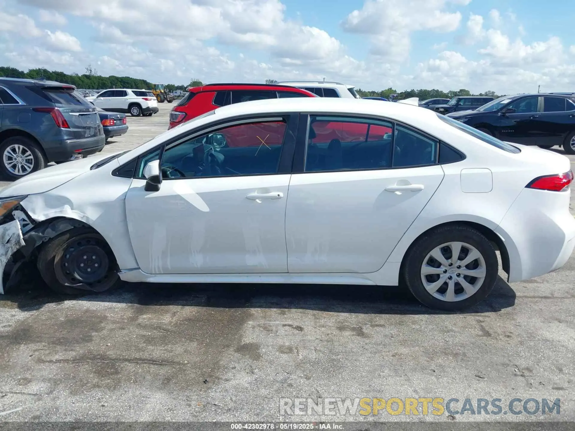 14 Photograph of a damaged car 5YFB4MDE0RP085645 TOYOTA COROLLA 2024